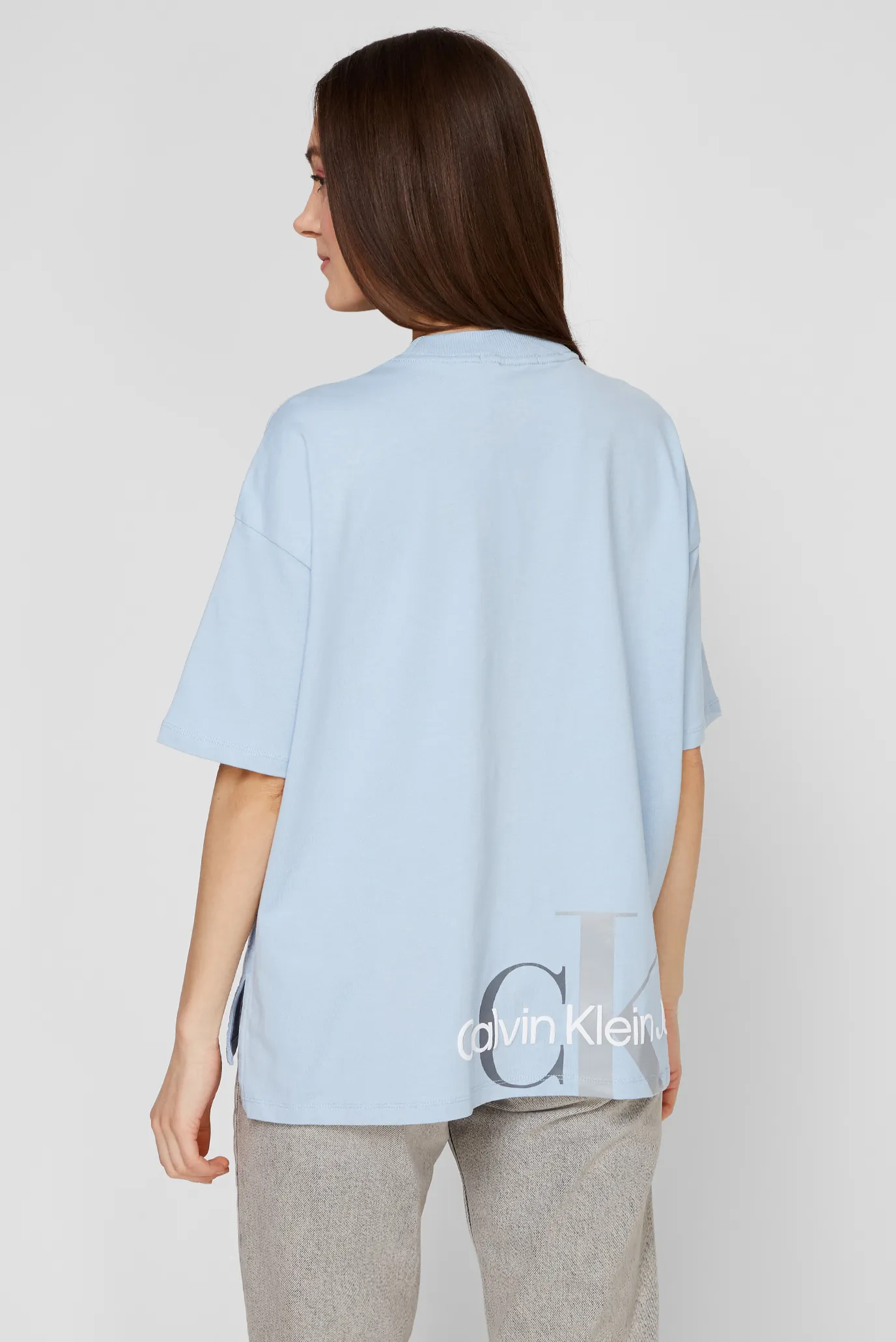 Женская голубая футболка 6