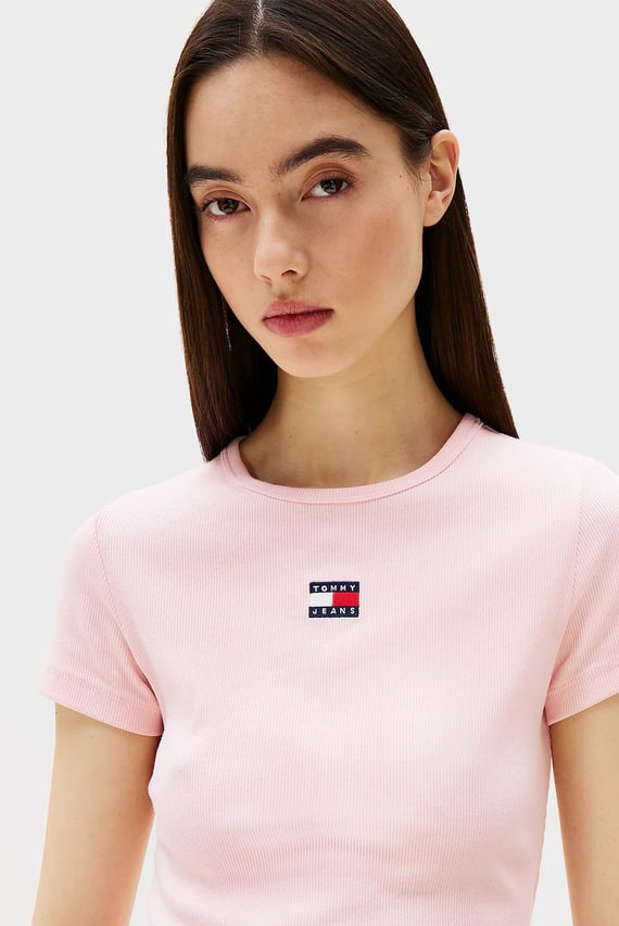 Женская розовая футболка TJW SLIM BADGE RIB