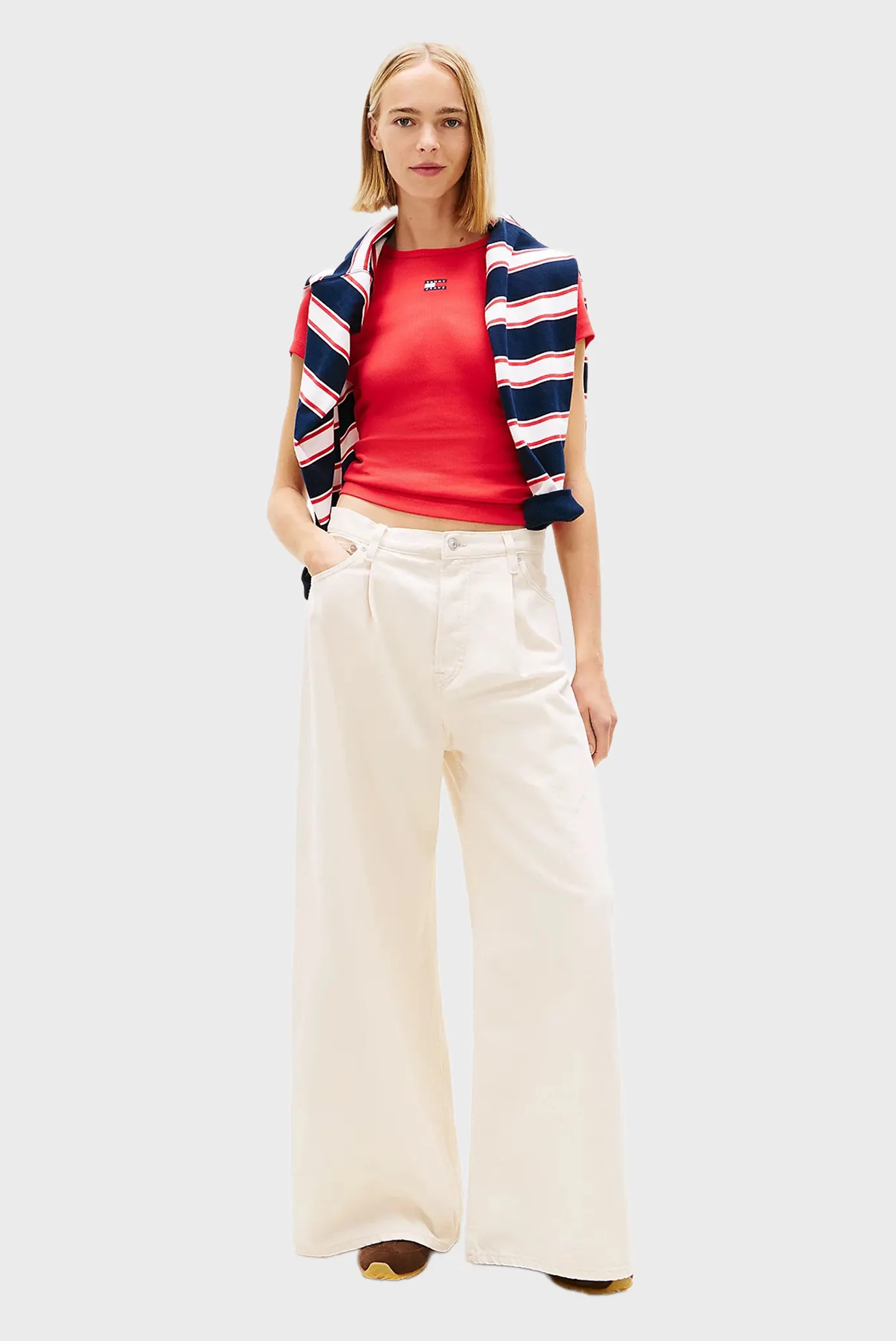 Футболка TJW SLIM BADGE RIB TEE 3