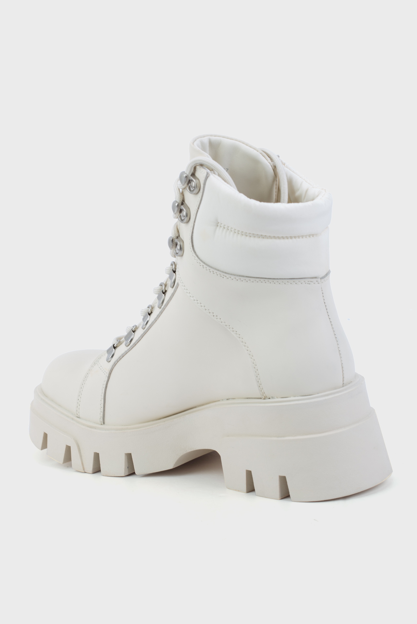 Женские белые нубуковые хайкеры Tagetes 3