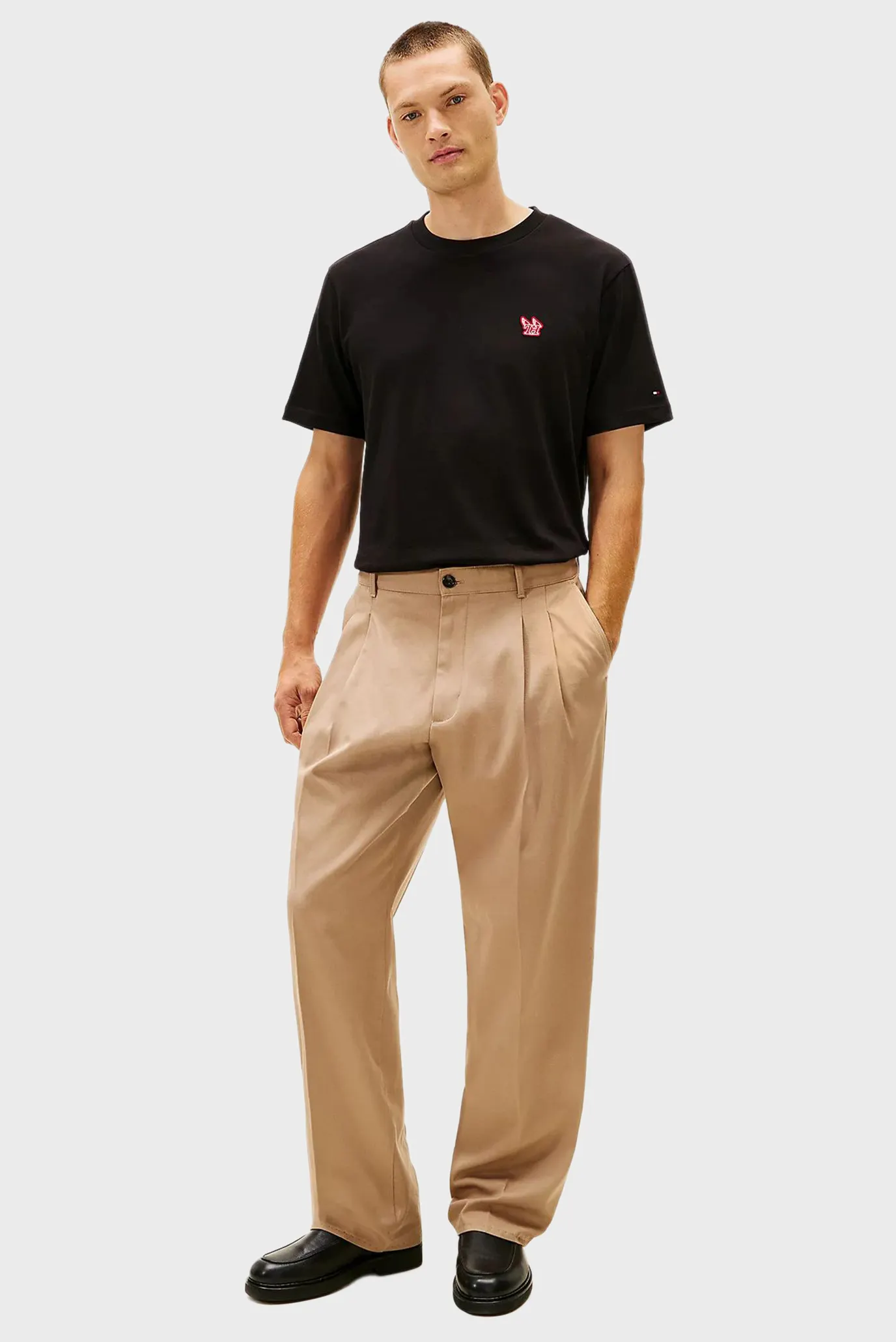 Футболка MODERN ATHLEISURE H BADGE TEE 2