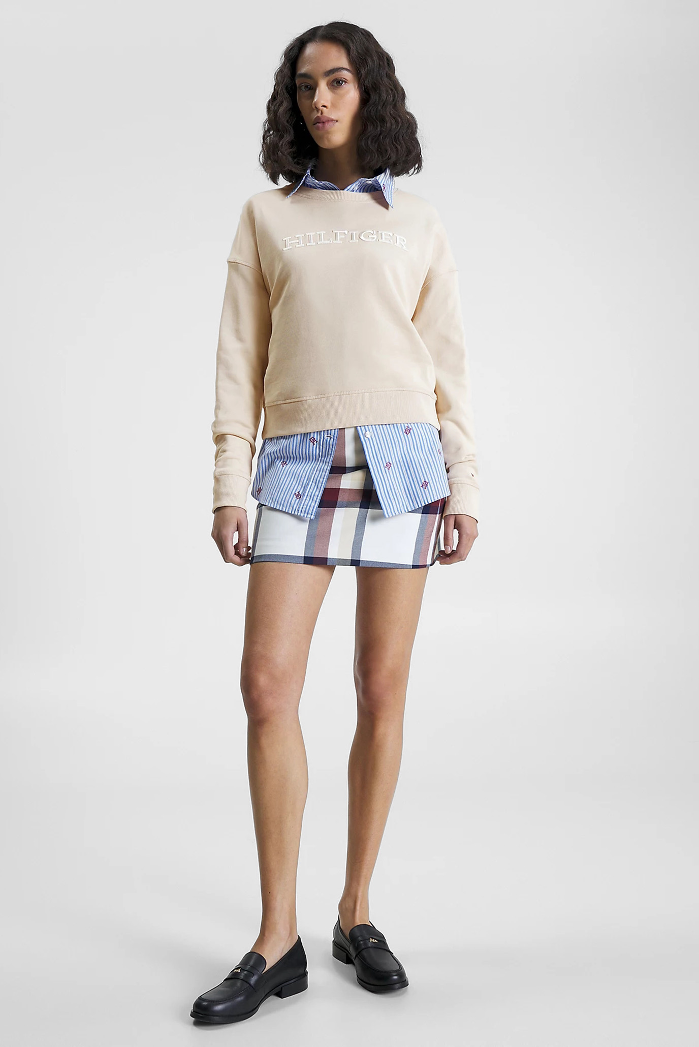 Свитшот REG MONOTYPE EMB SWEATSHIRT 7