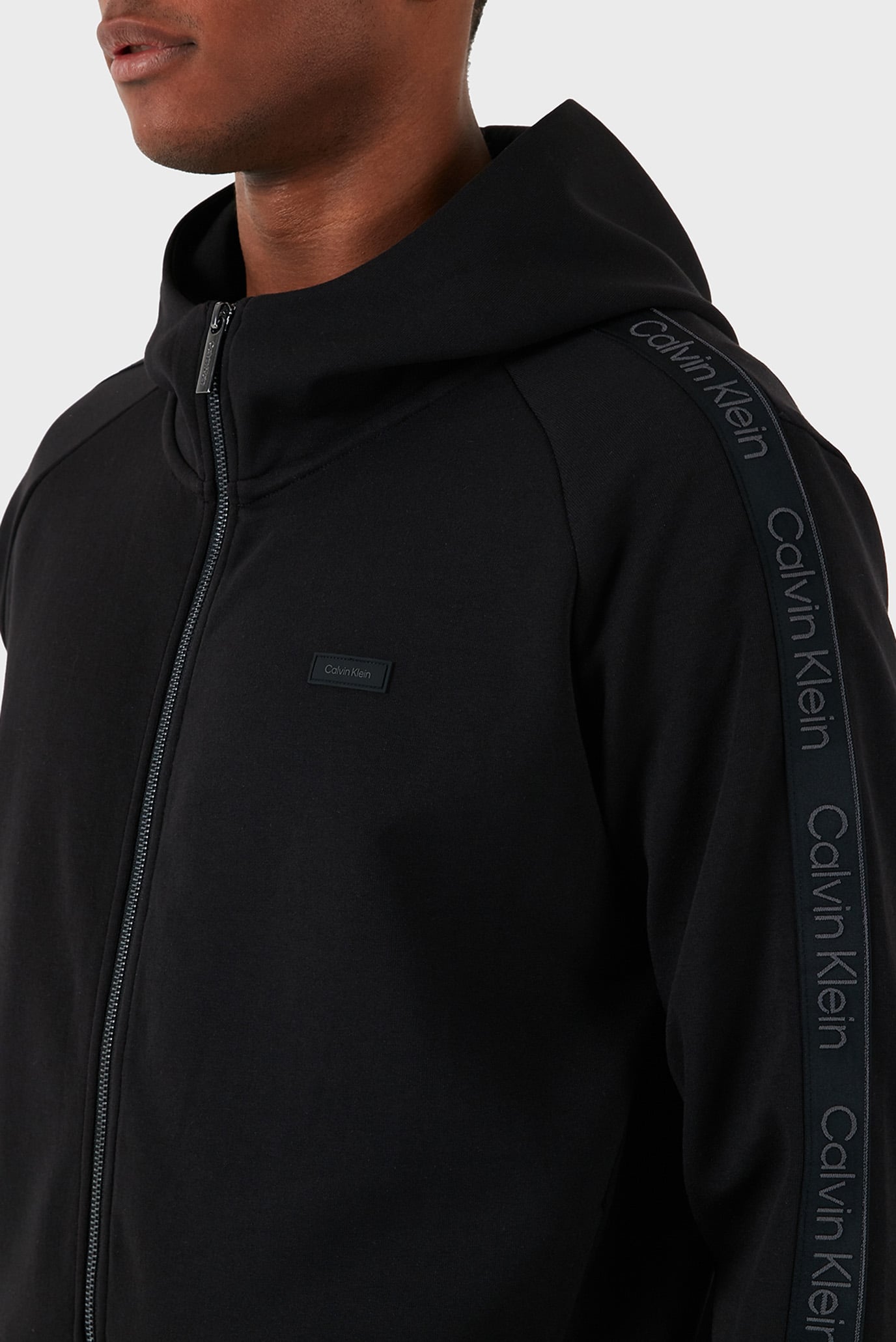 Реглан LOGO TAPE RAGLAN ZIP THROUGH 2