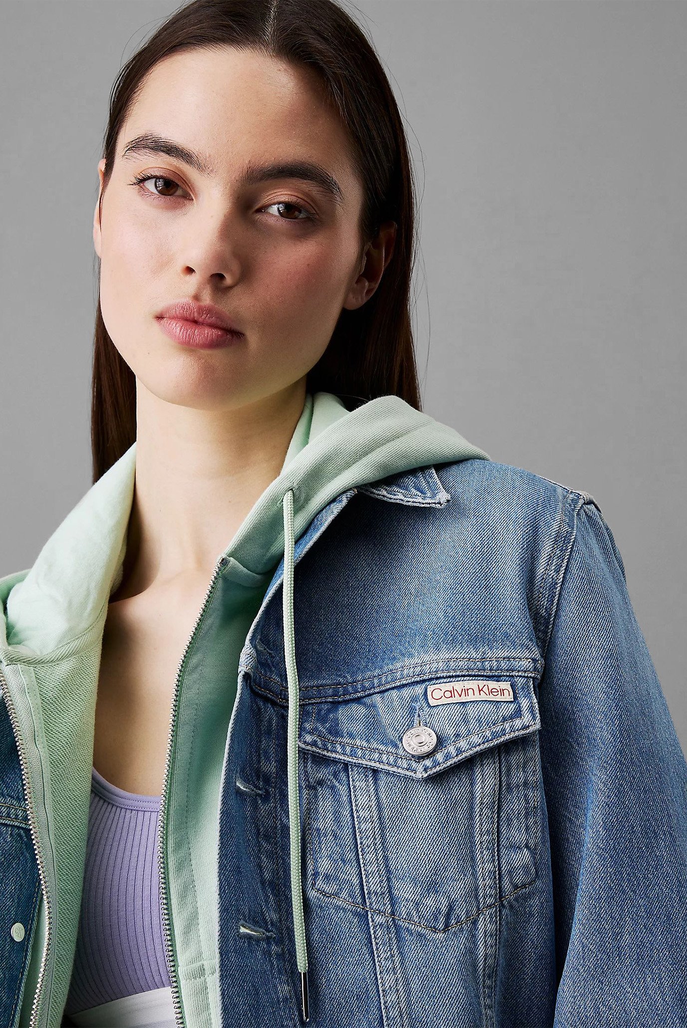 Куртка джинсовая CROPPED 90'S DENIM TRUCKERCalvin Klein Jeans Куртка джинсовая CROPPED 90'S DENIM TRUCKER 4