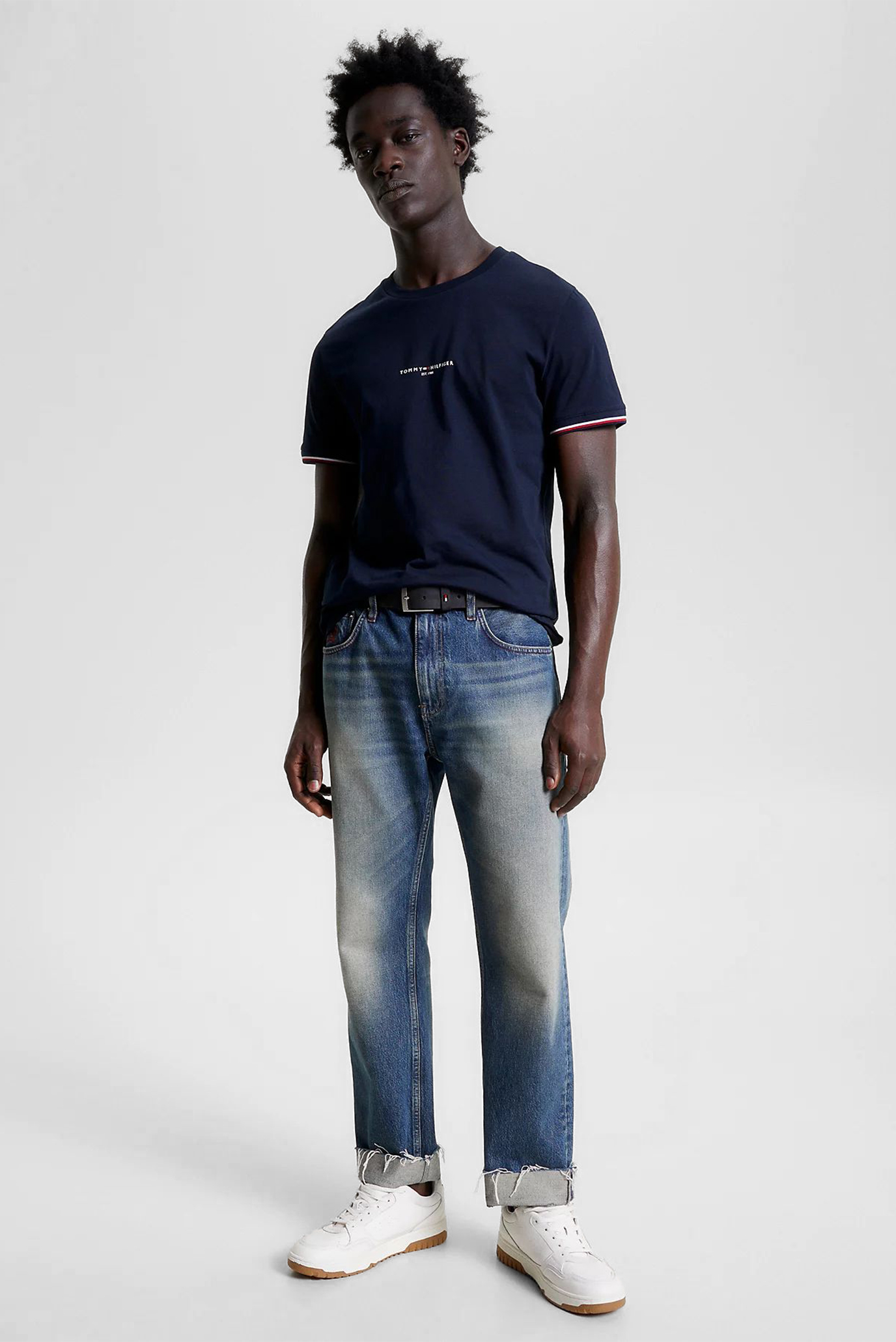 Футболка TOMMY LOGO TIPPED TEE 2