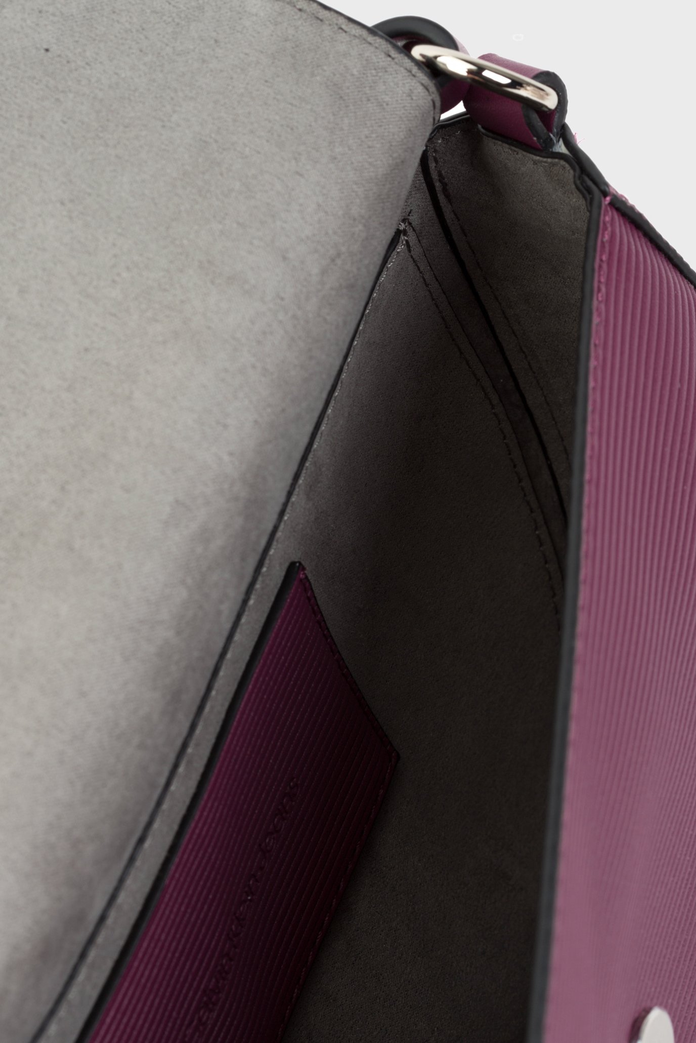 Сумка MINIMAL MONOGRAM SADDLE BAG22 T 4