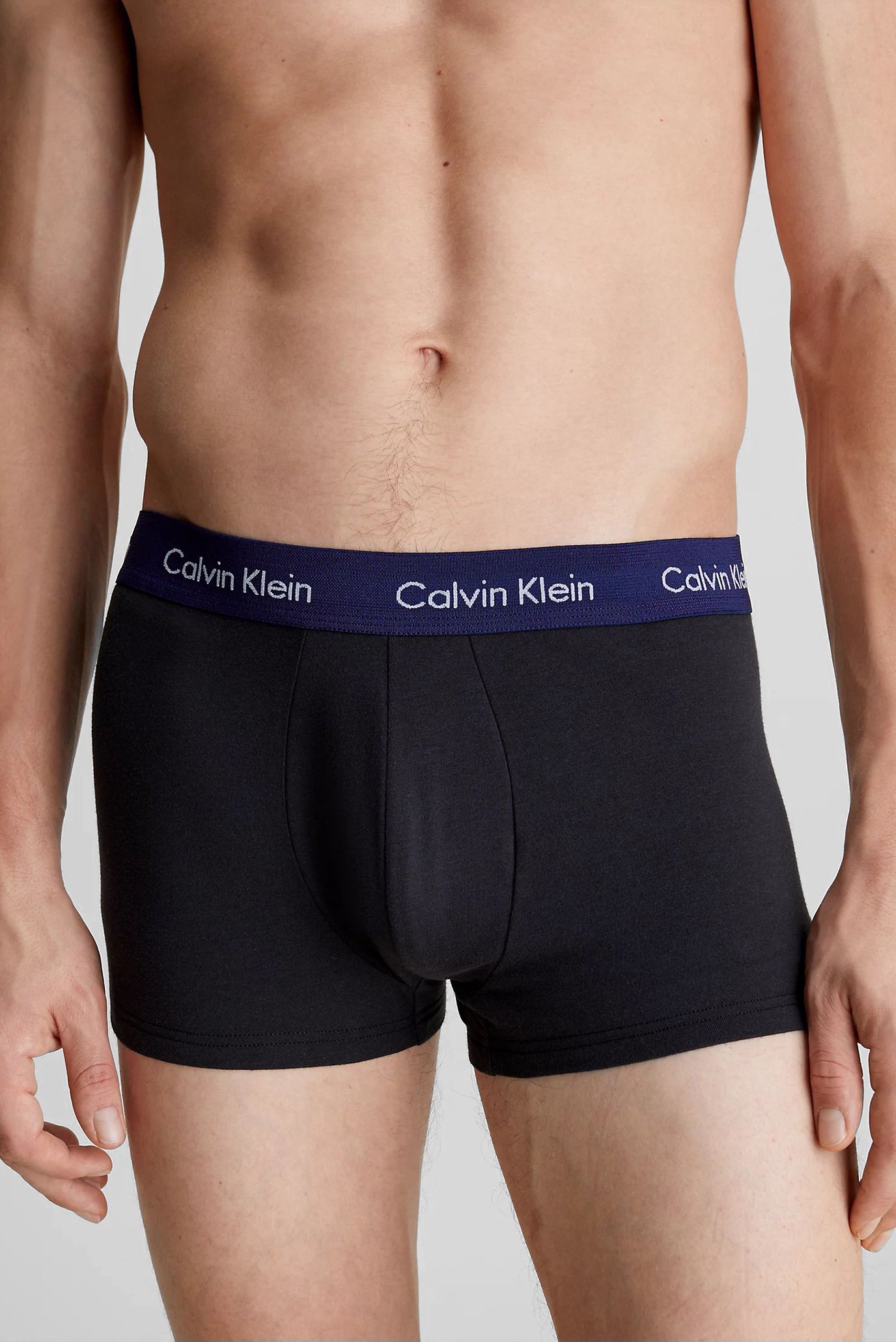 Мужские черные боксеры (3 шт) LOW RISE TRUNKCalvin Klein Мужские черные боксеры (3 шт) LOW RISE TRUNK 3