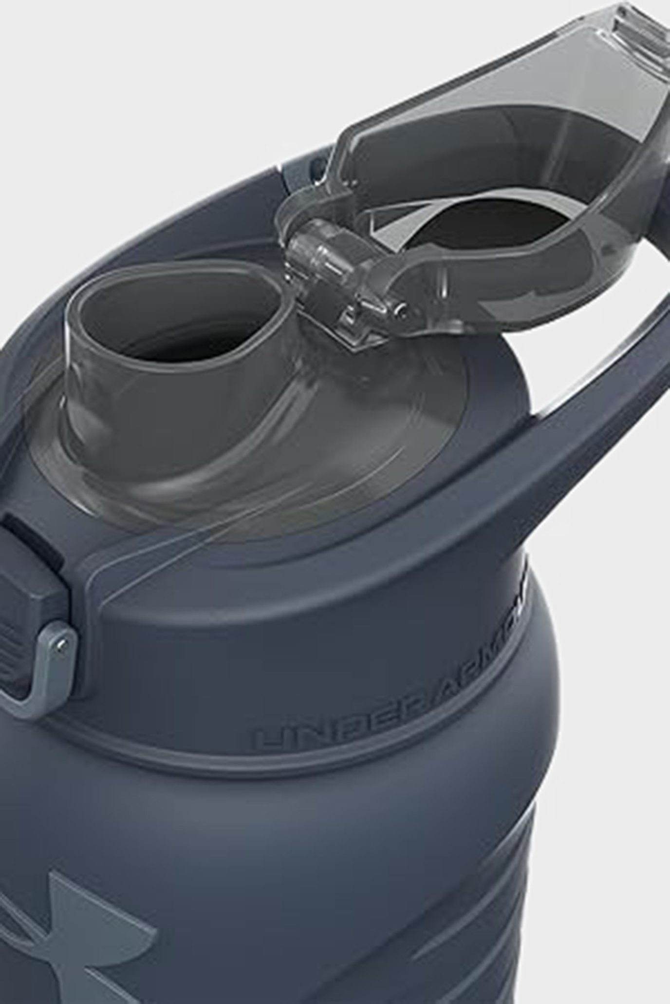 Серая бутылка для воды UA 24oz Clarity Under Armour Серая бутылка для воды UA 24oz Clarity 5