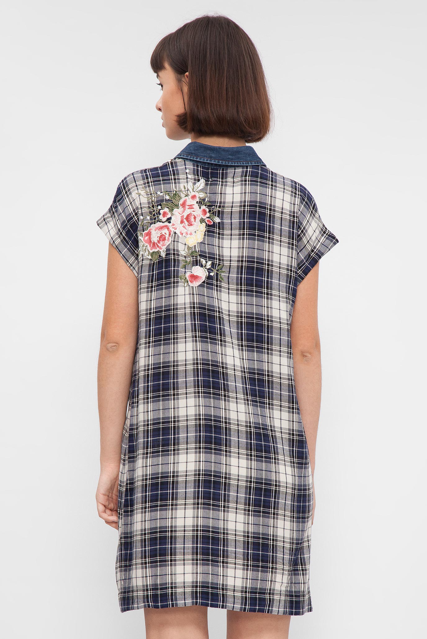 Женское синее платье-рубашка 3