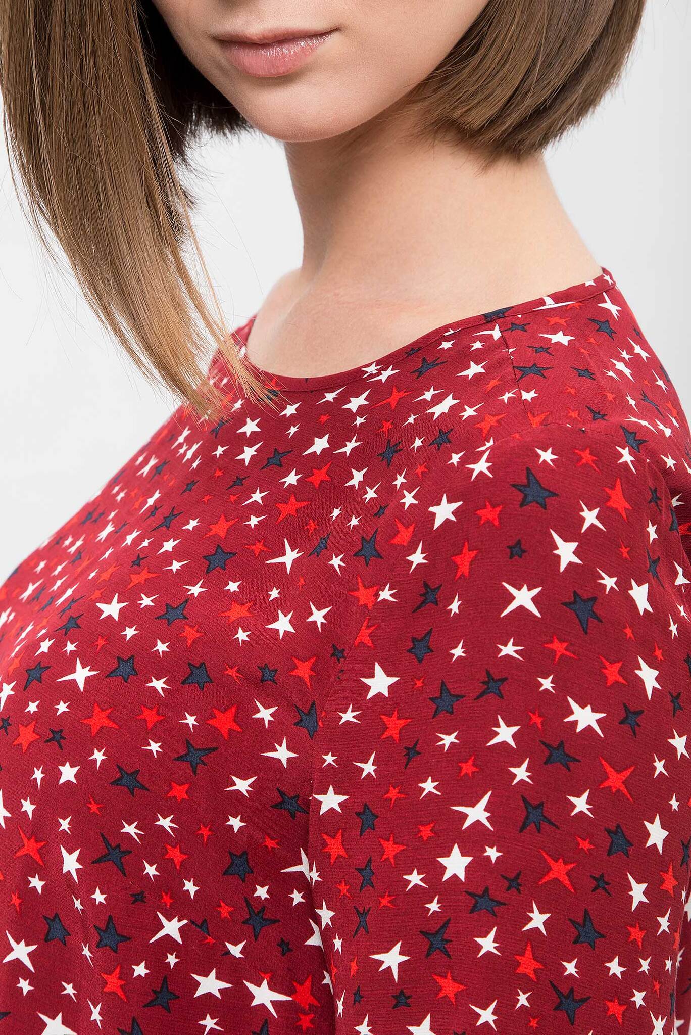 Женская бордовая блуза с принтом 4