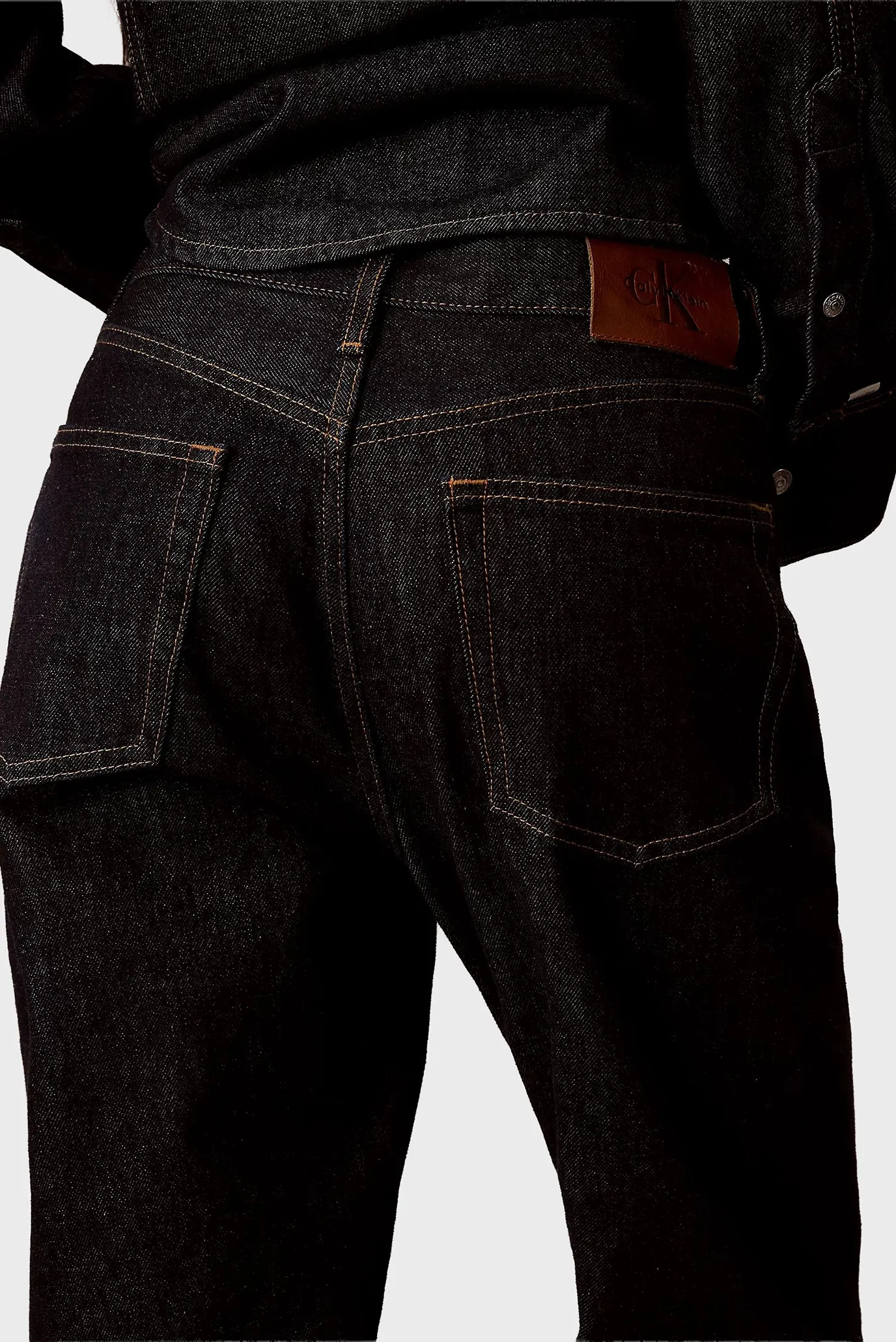 Джинсы THE STRAIGHT BOOT RESIN RINSE 6