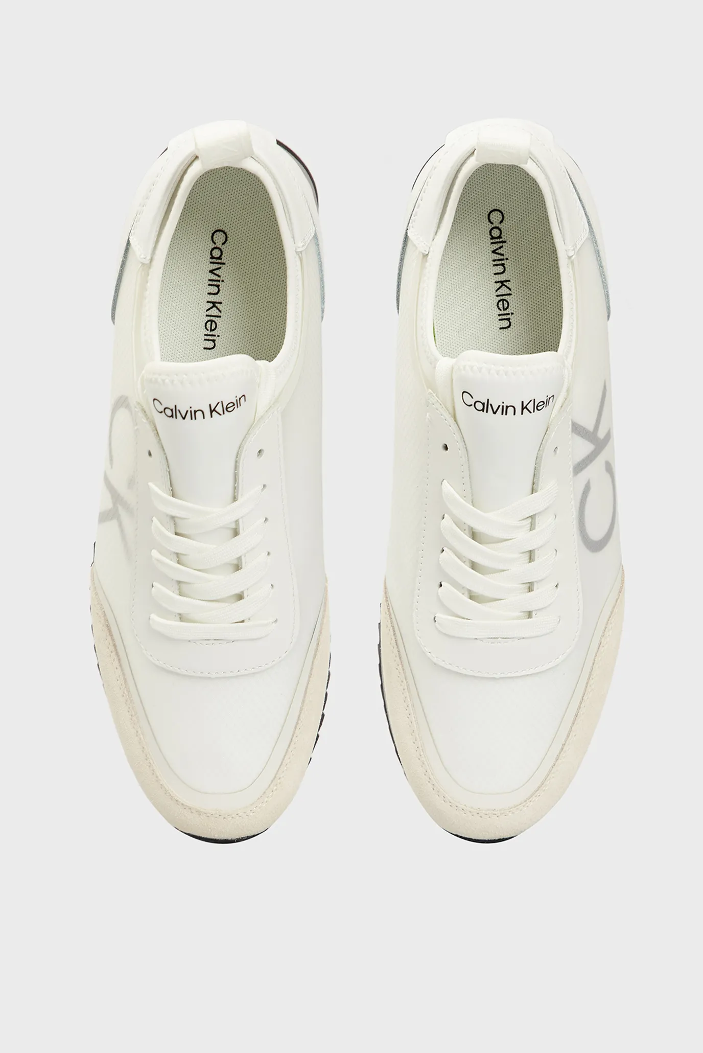 Мужские белые кроссовки 9