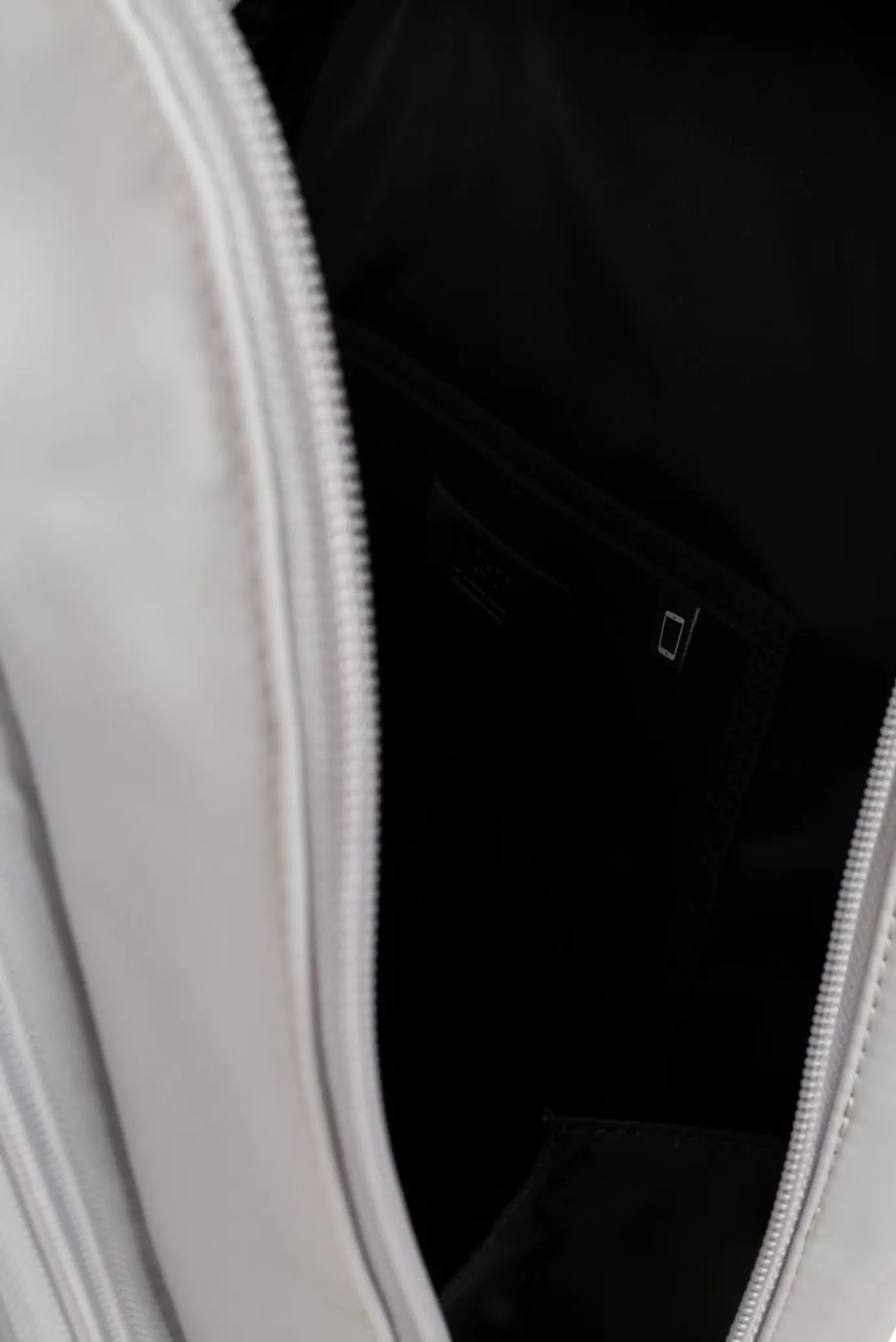 Чемодан DIESEL PC STRONG IMAGE BACKPACK-BLACK 5