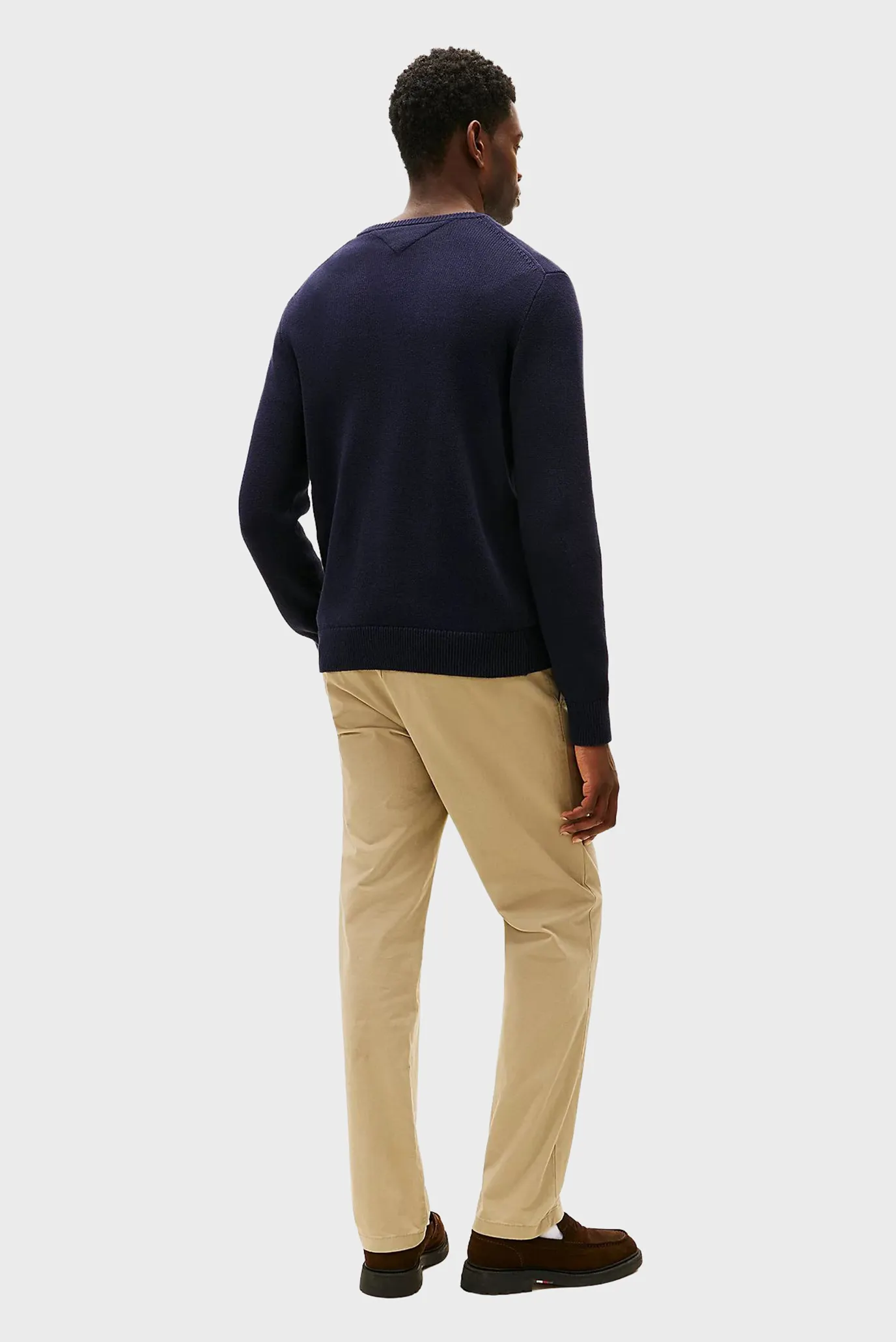 Свитер GIFTING CREST CREW NECK 3