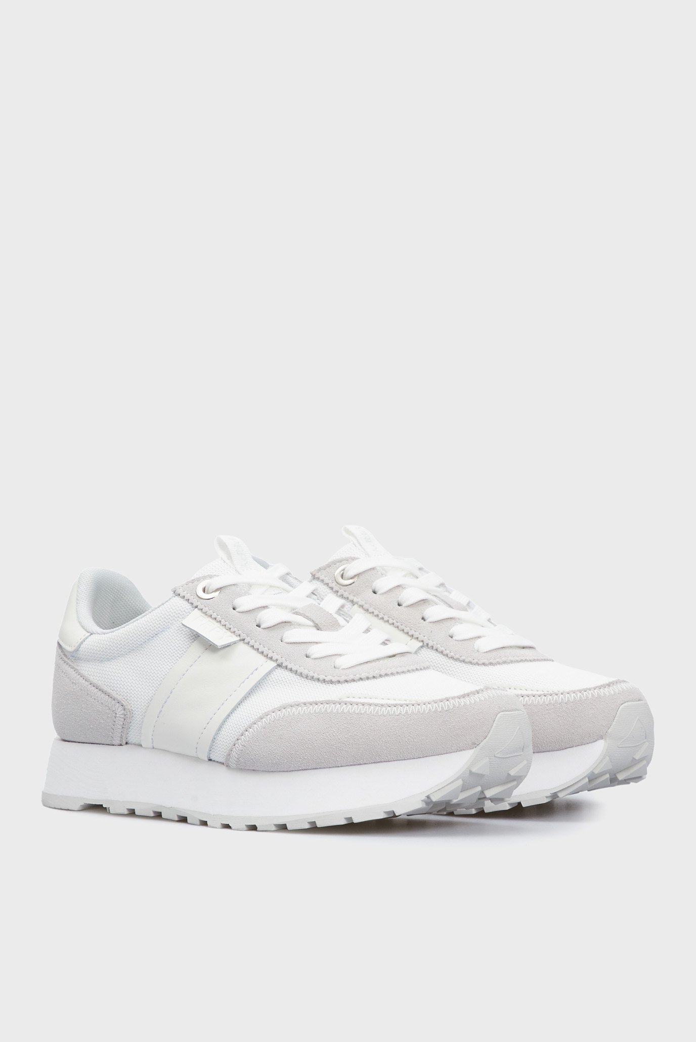 Кроссовки Vilu 3