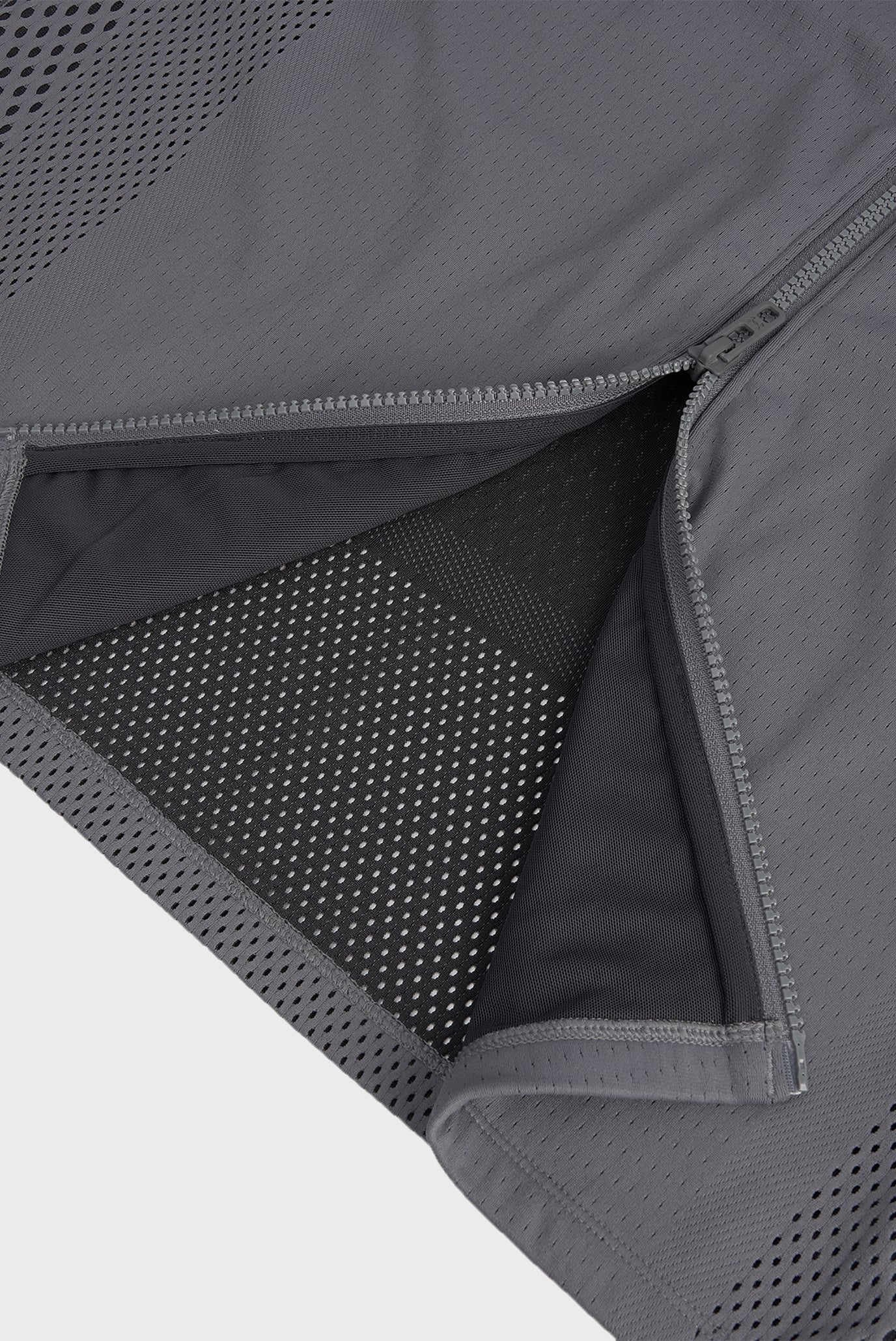 Ветровка/UA Halo Engineered FZ 5