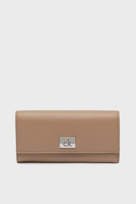 Кошелек CK PLAQUE LARGE TRIFOLD