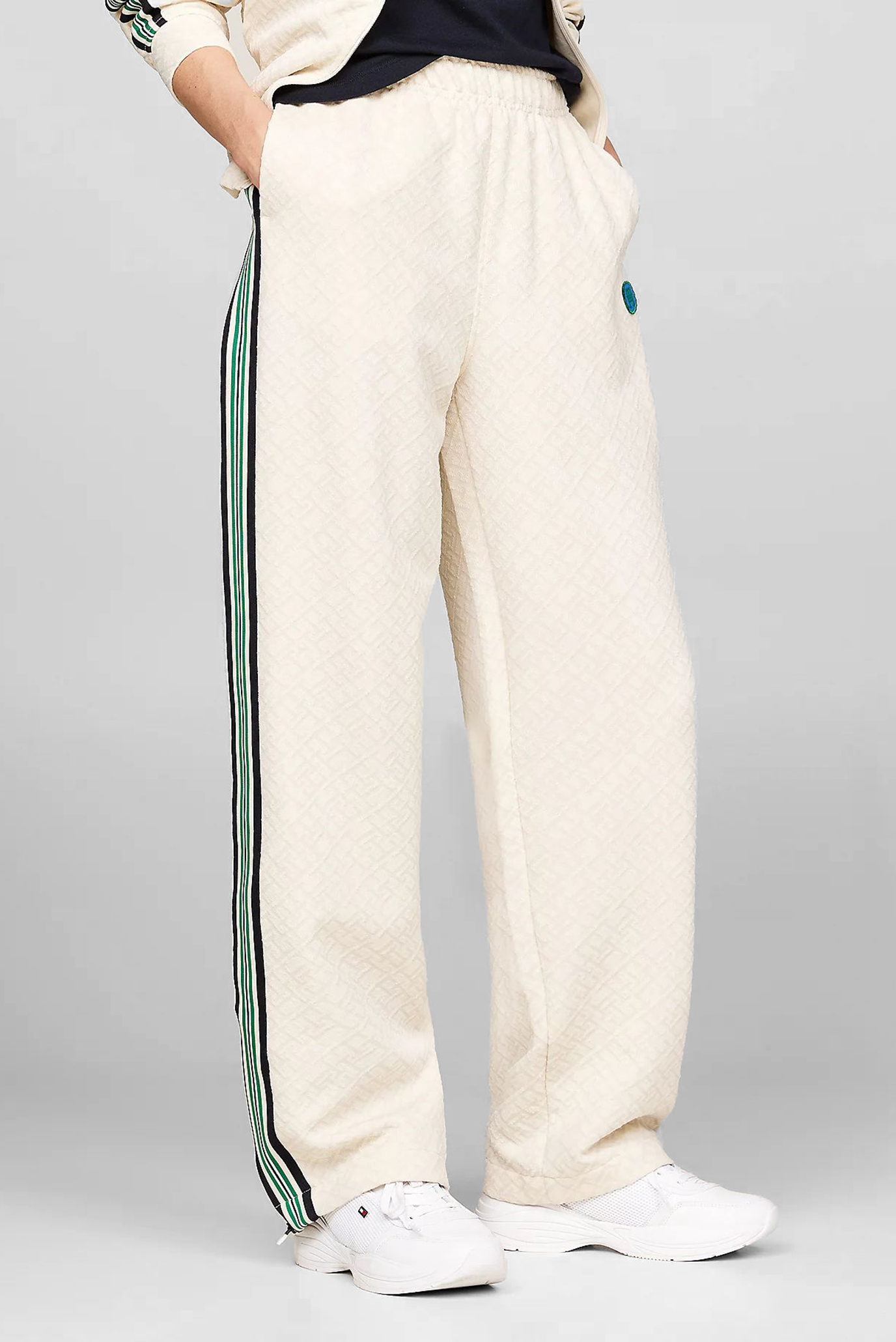 Штаны спортивные AMD TAPE RELAXED PANT 2