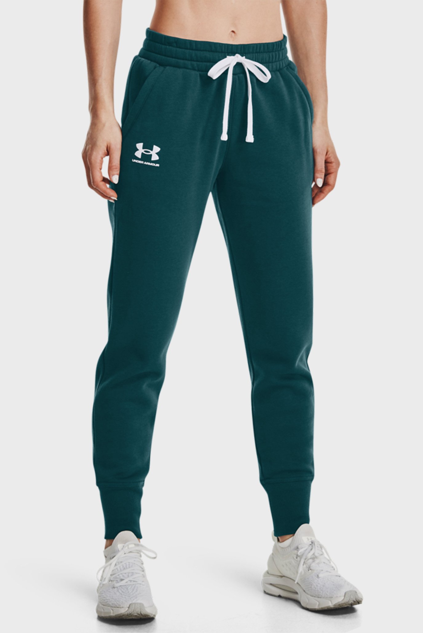 Женские зеленые спортивные брюки Rival Fleece Joggers-GRN 1