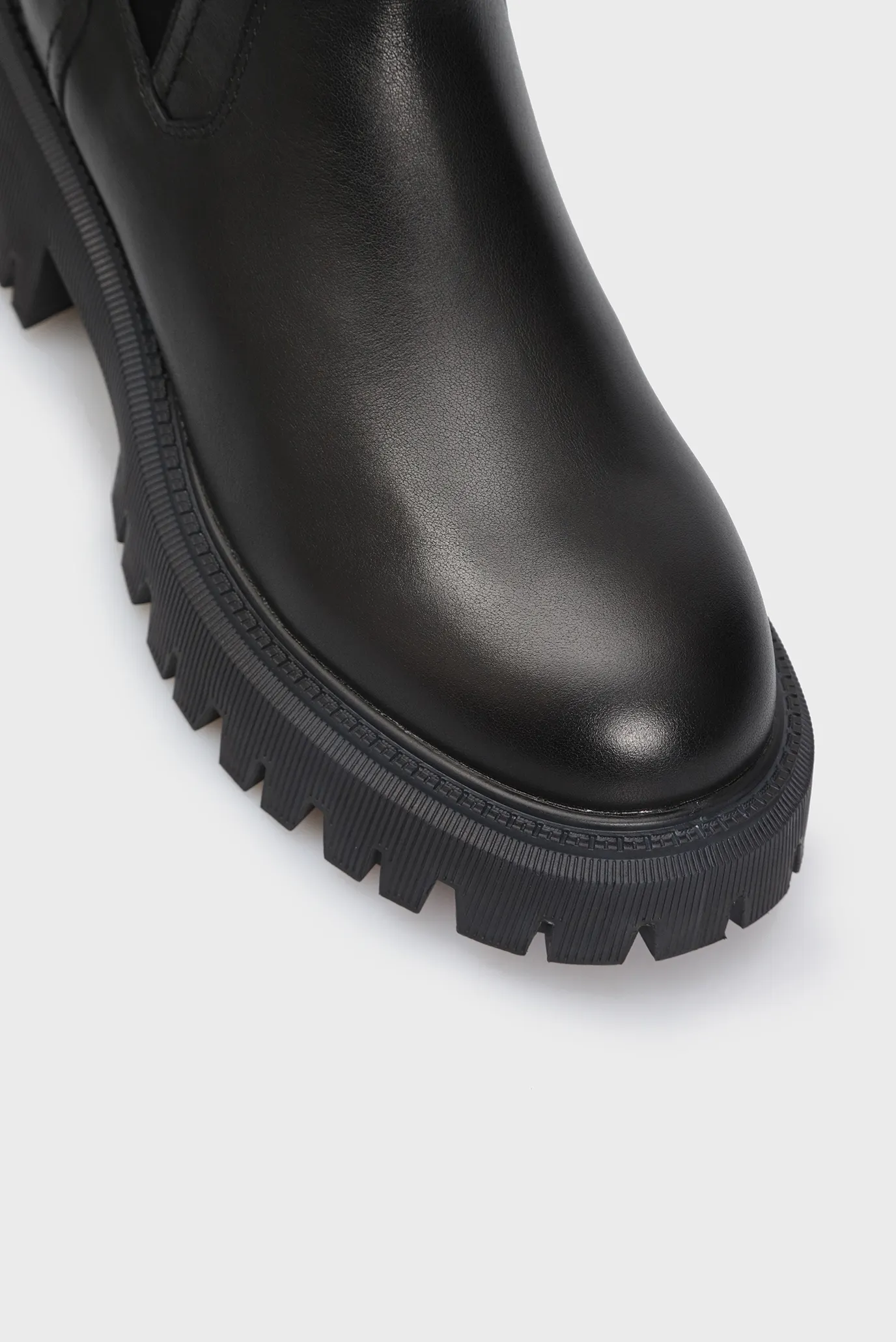 Женские черные кожаные челси Realza 10