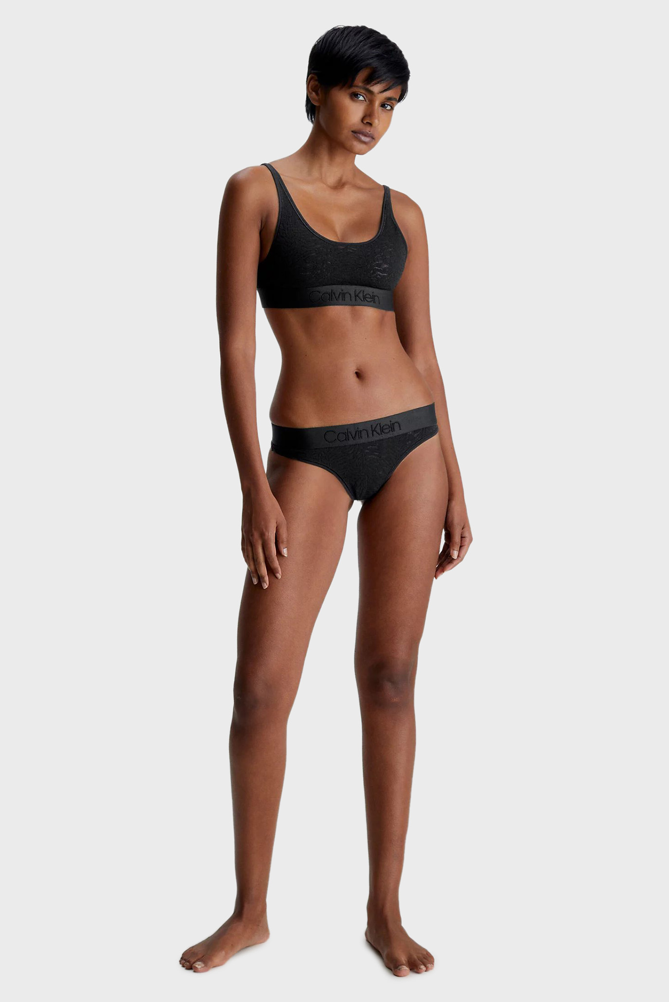 Женские черные трусики THONGCalvin Klein Женские черные трусики THONG 11