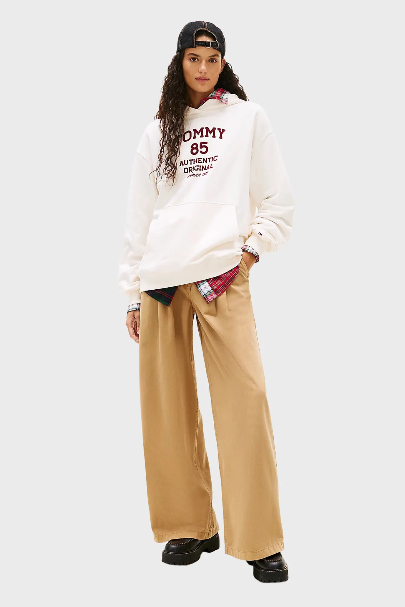 Худи TJW OVS TOMMY 85 HOODIE 3