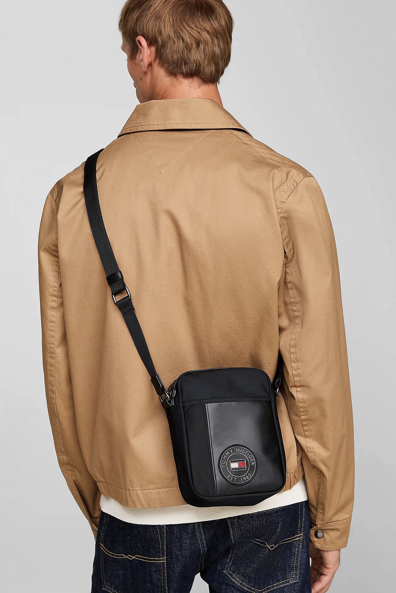 Мужская черная сумка TH BLOCKED MINI REPORTER 2