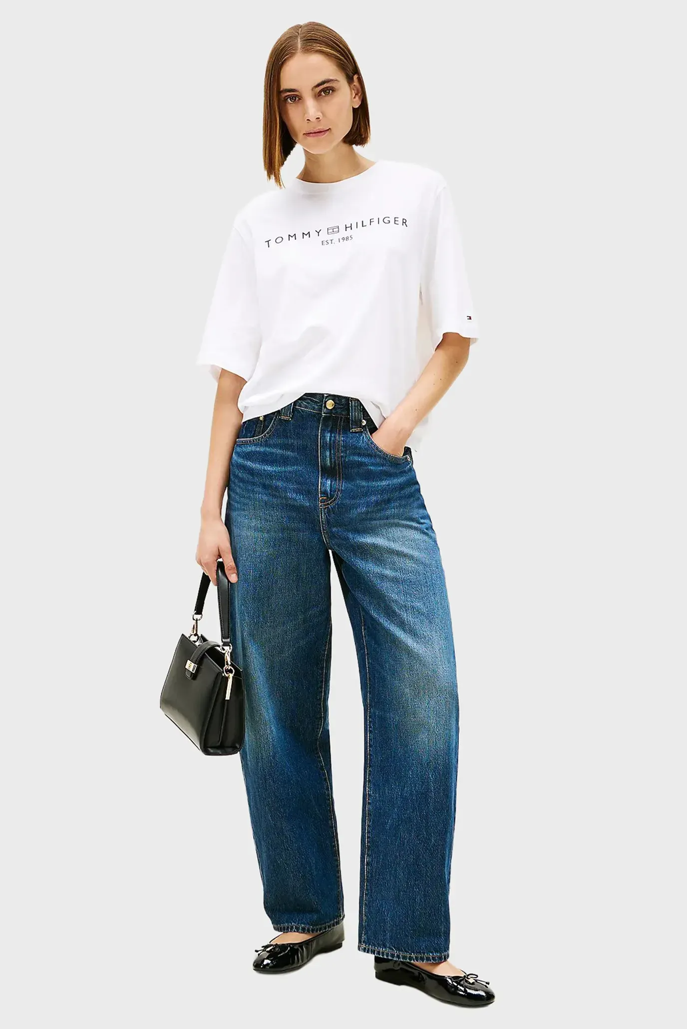 Футболка CORP LOGO TRAPEZE C-NK TEE 2