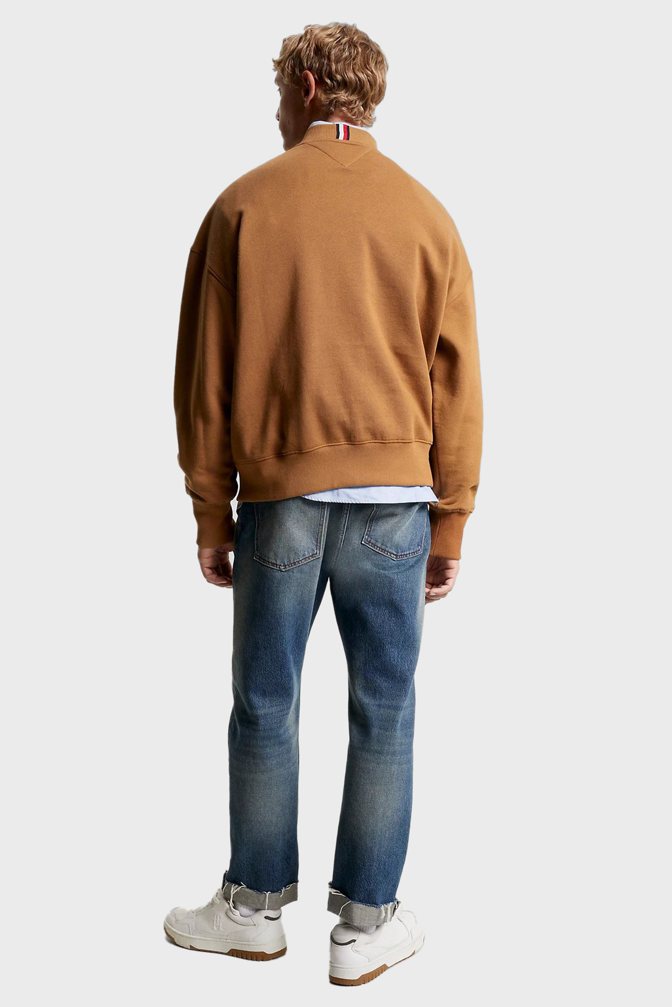 Мужской коричневый свитшот MOUNTAIN MULTI BADGE 3