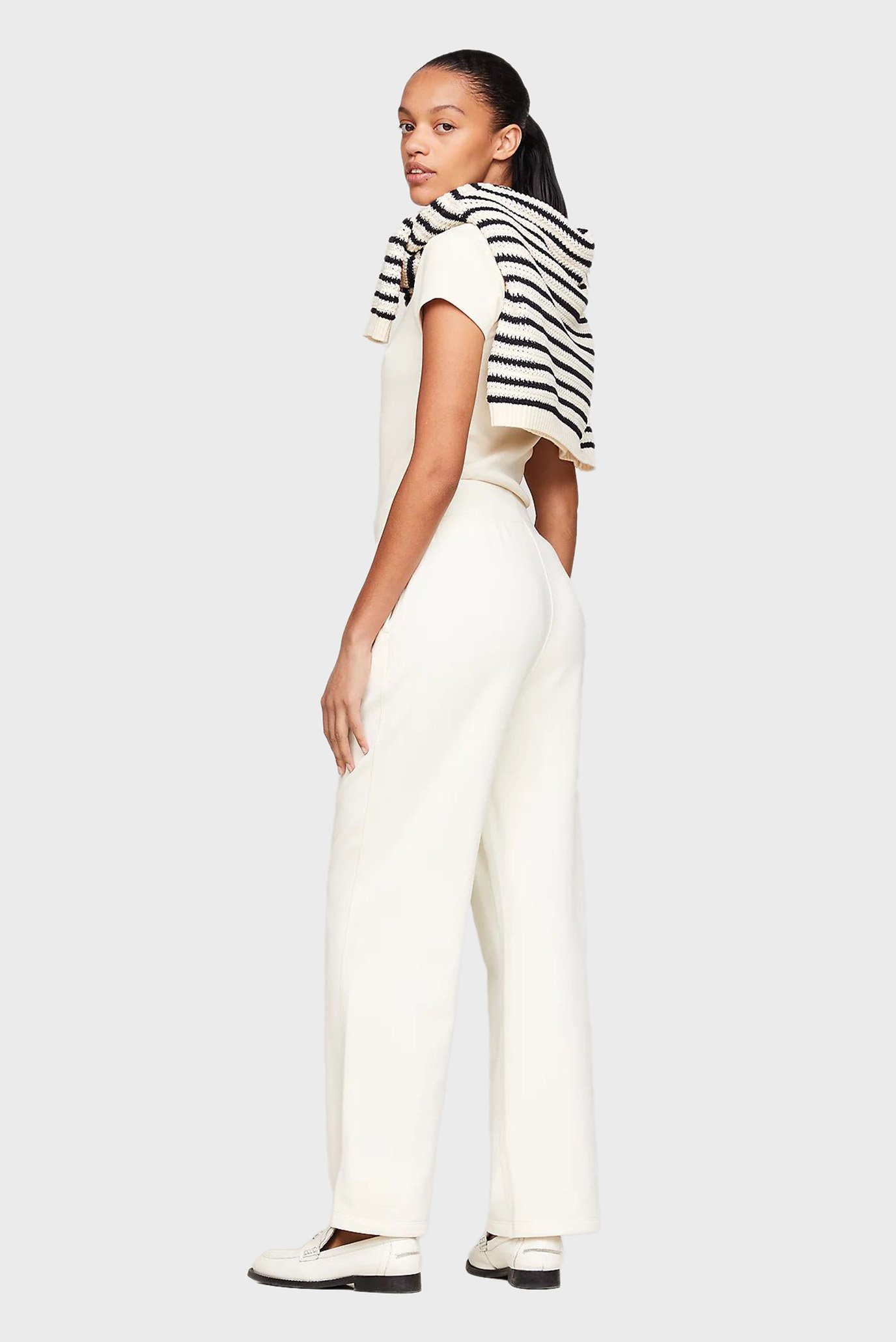 Женские белые спортивные брюки GMD CORP LOGO STR LEG SWTPNTS 3