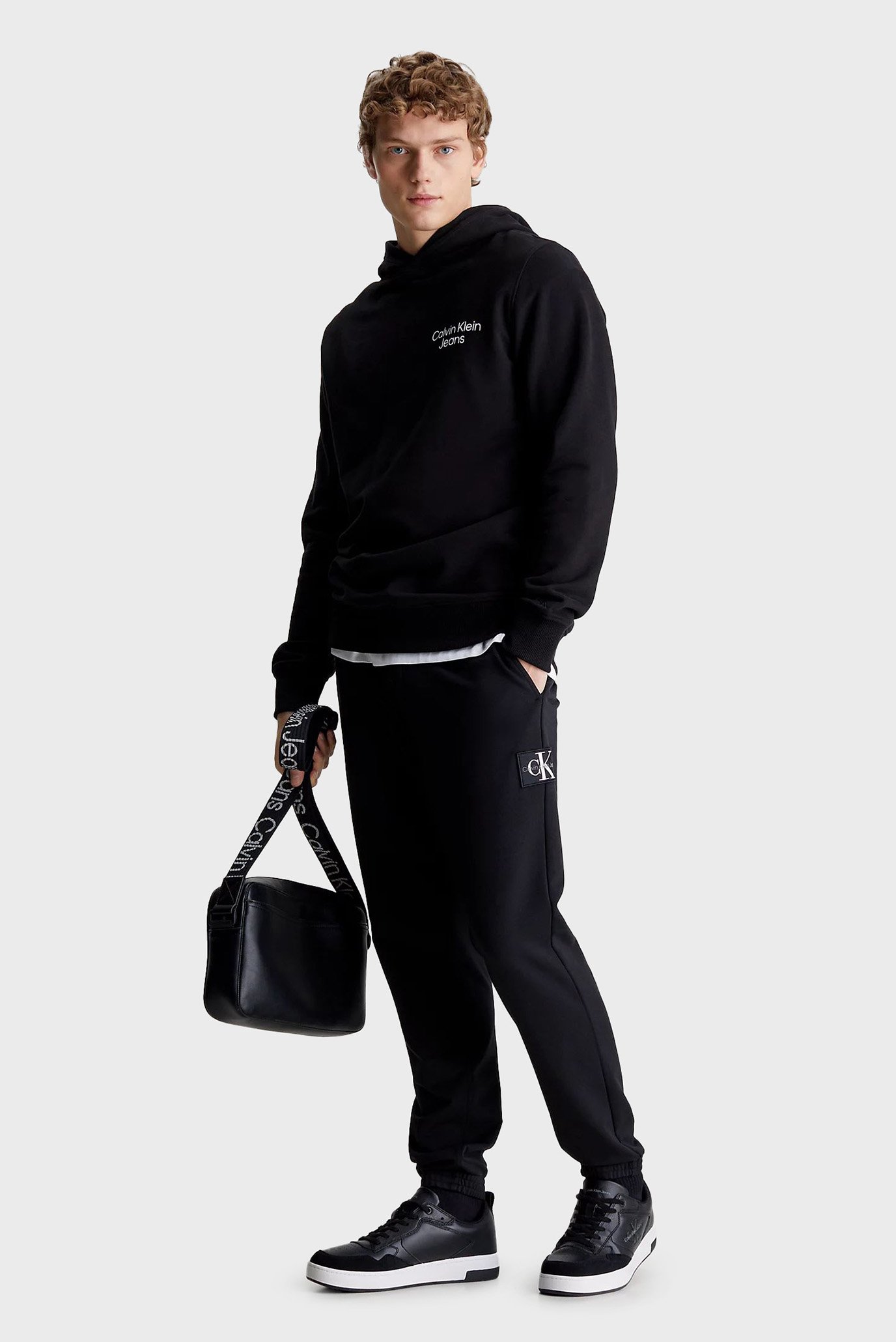 Штаны спортивные SKINNY TECHNICAL BADGE PANT 5