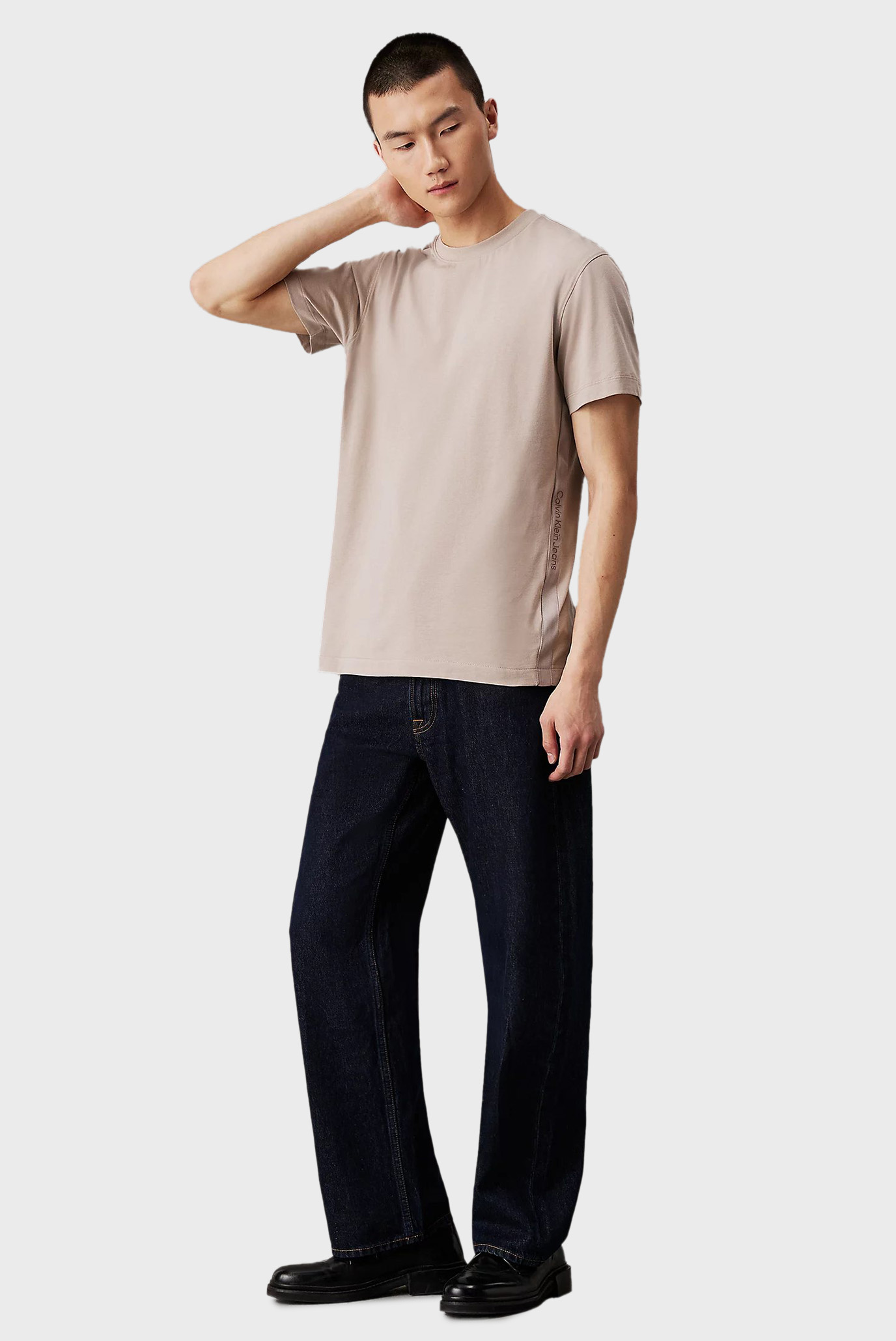 Мужская бежевая футболка LOGO TAPE TEE 3