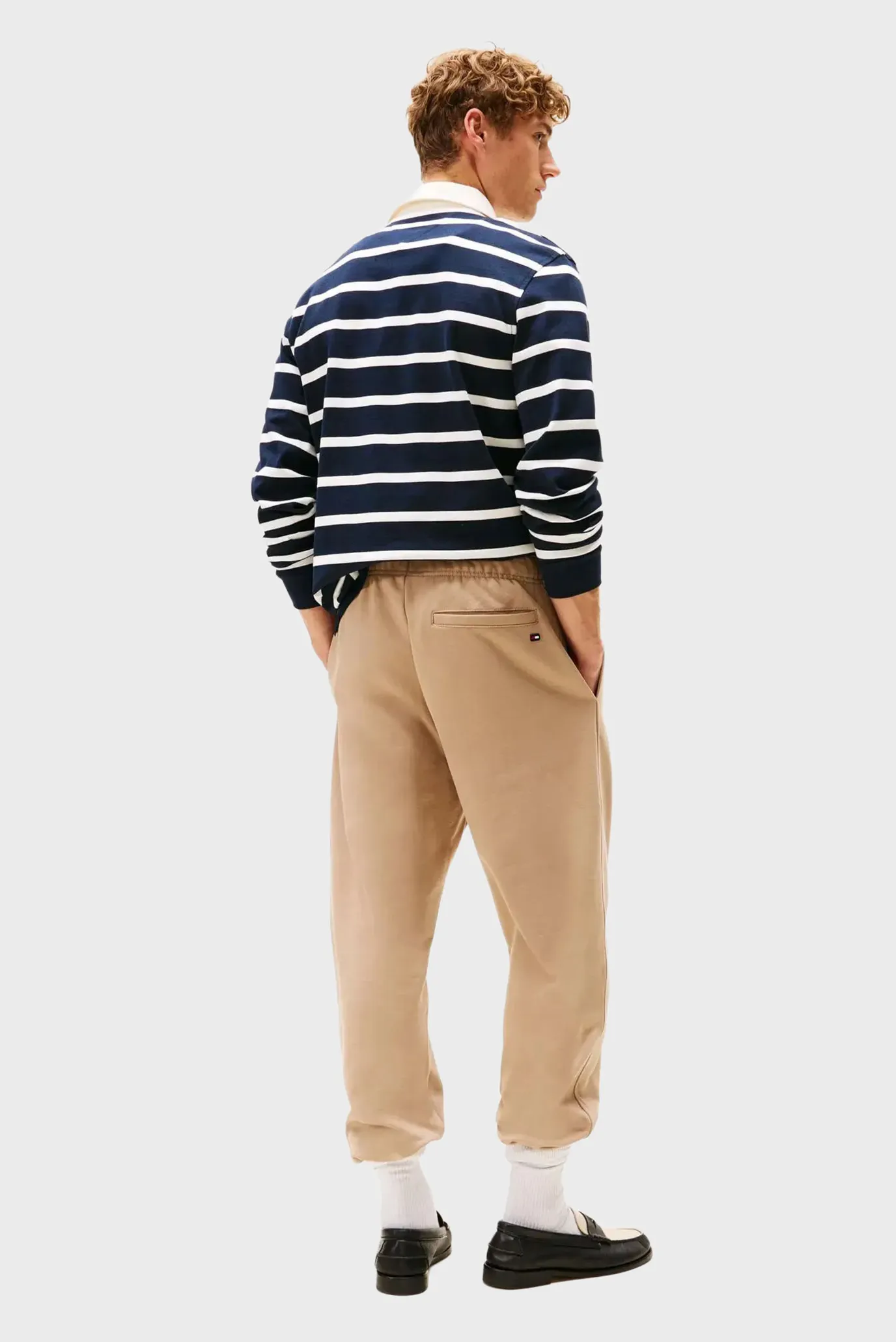 Штаны спортивные MODERN ATH GRAPHIC SWEATPANTS 3