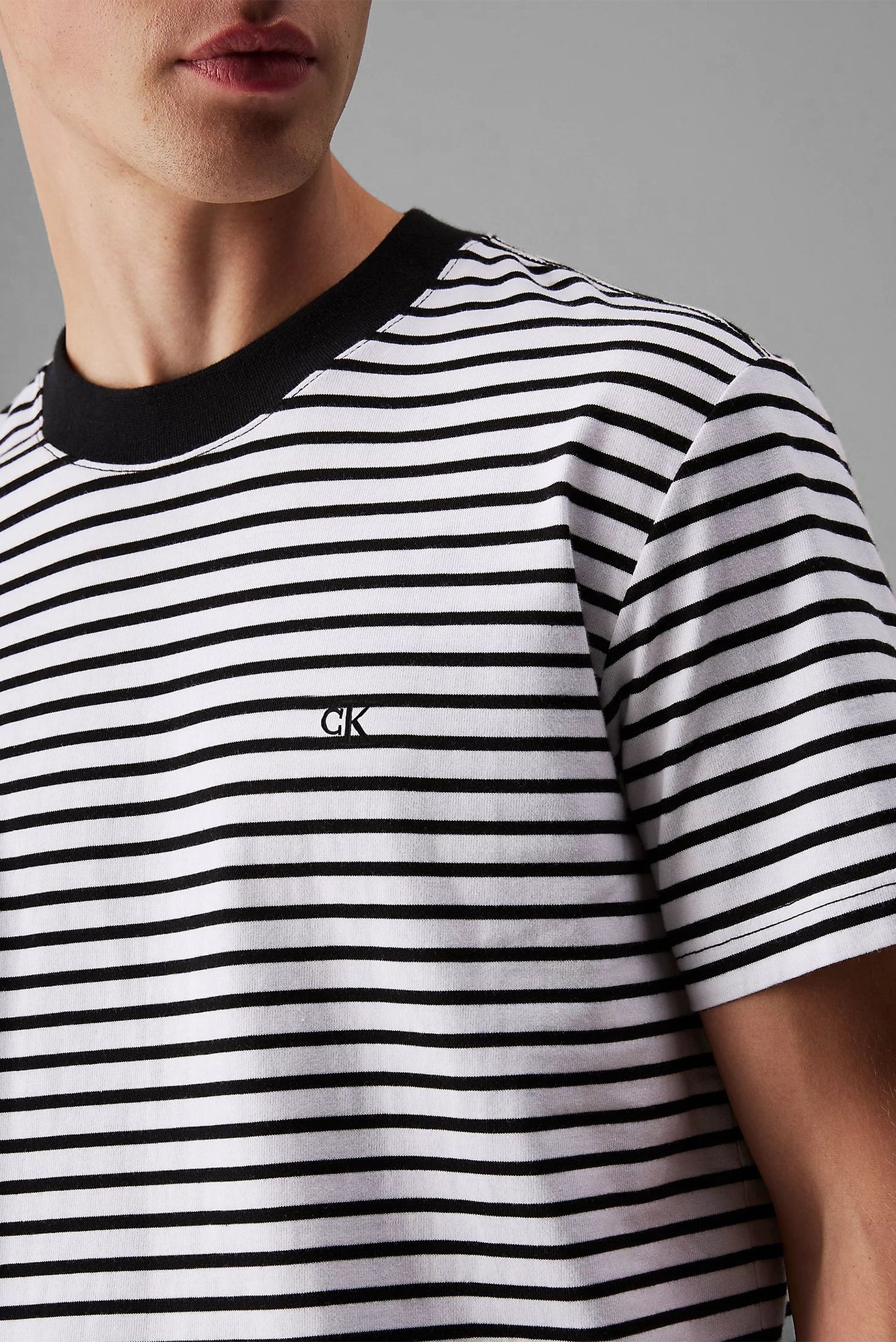 Футболка HEAVY REGULAR TEECalvin Klein Jeans Футболка HEAVY REGULAR TEE 4