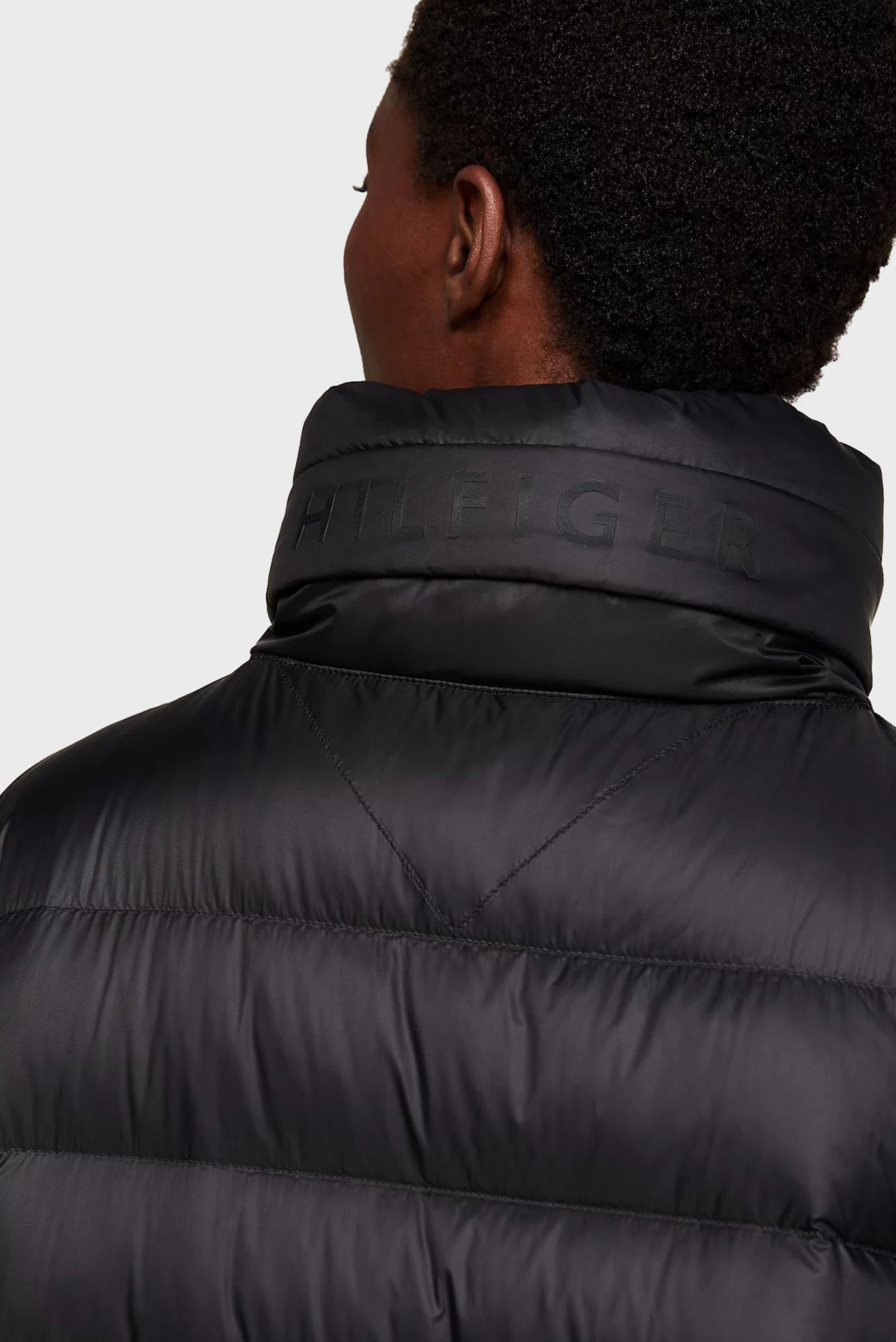 Женский черный пуховик MW DOWN  FUNNEL NK MAXI COAT 4