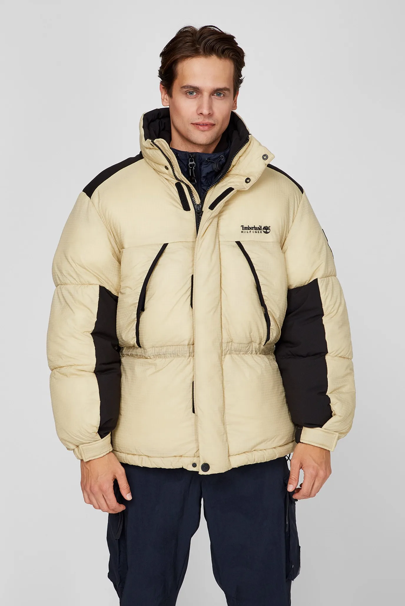 Бежевая куртка Tommy Hilfiger x Timberland 3