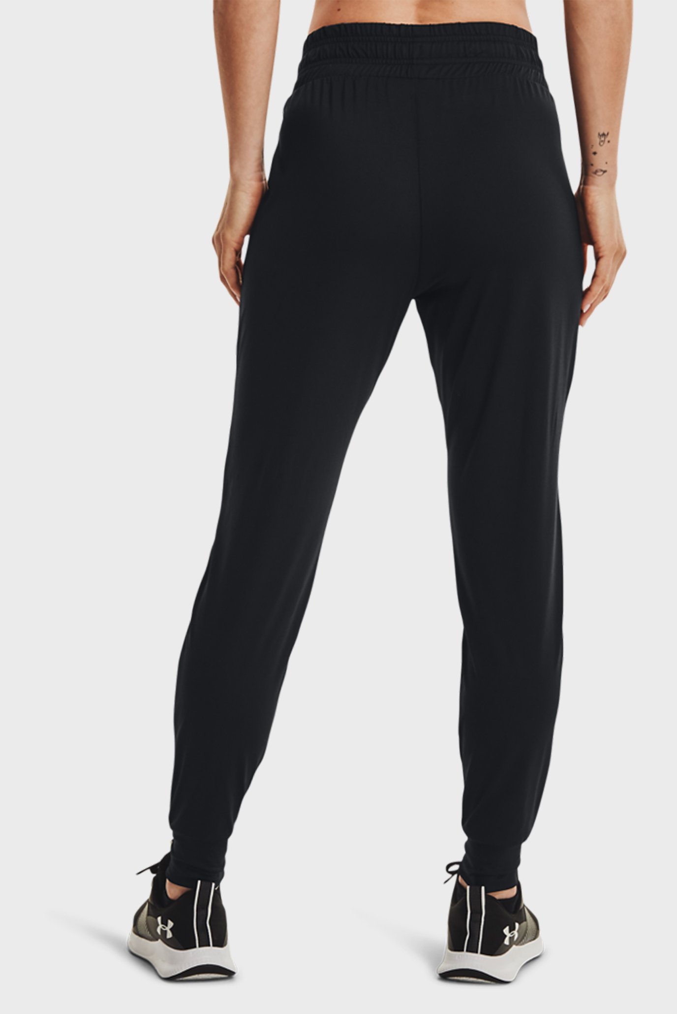 Женские черные спортивные брюки NEW FABRIC HG Armour Pant 8