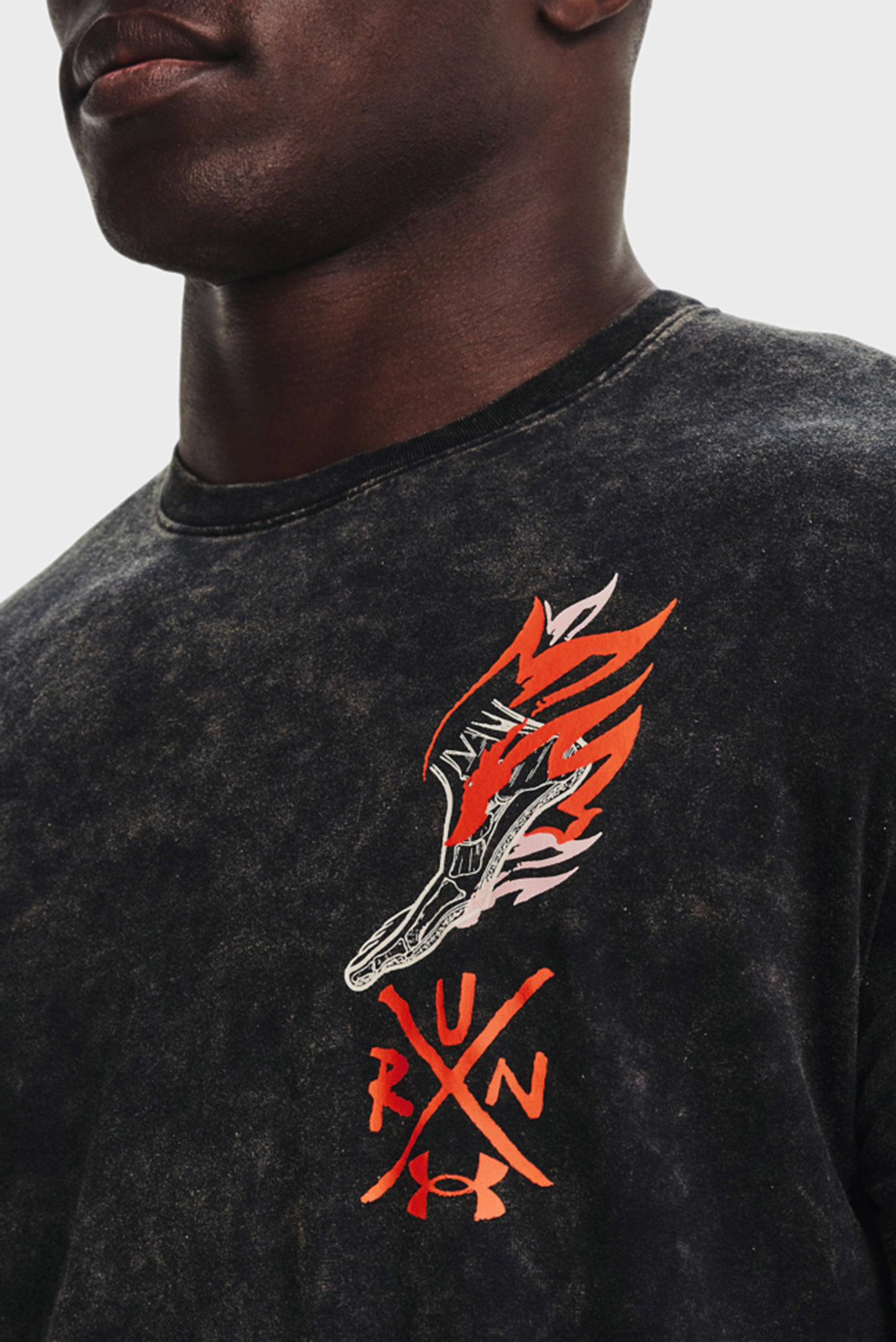 Мужская черная футболка UA Destroy All Miles SS II 10