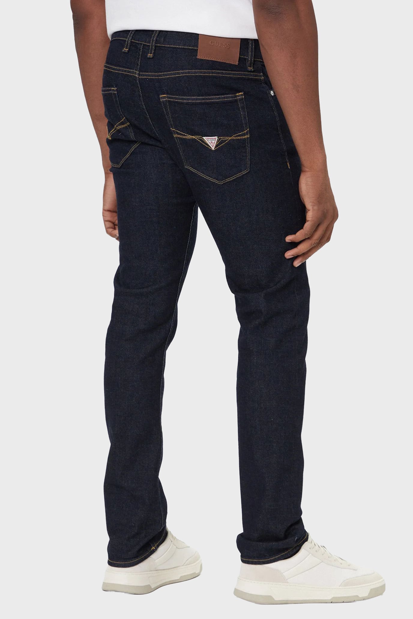 Джинсы FINNLEY 3