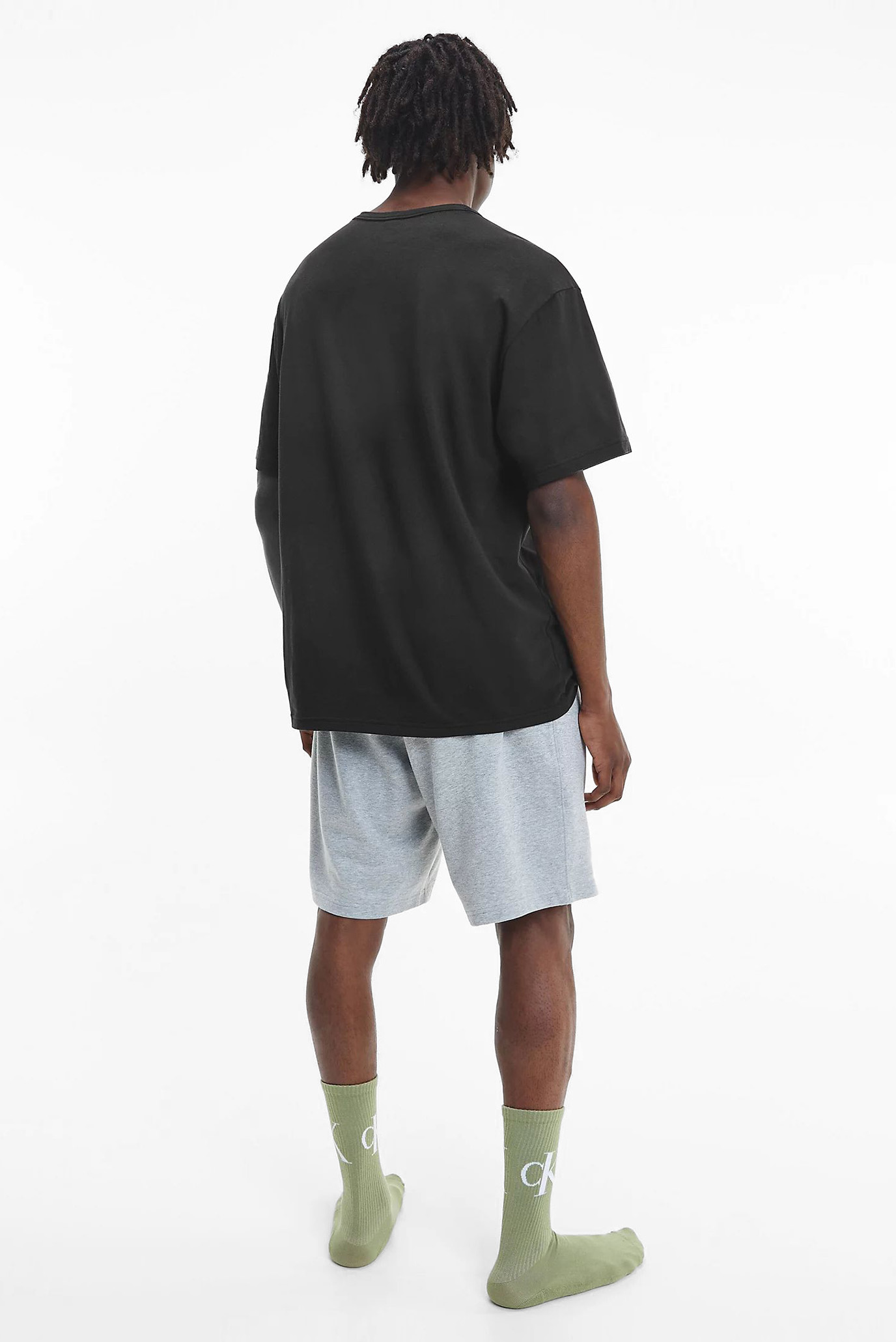 Мужская черная футболка 8