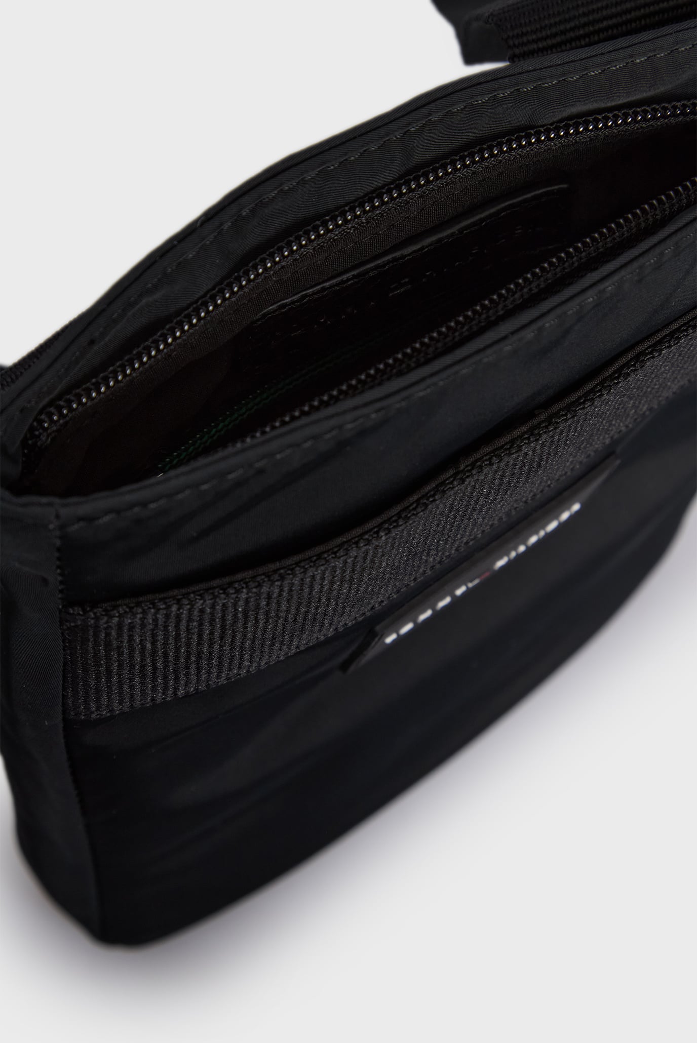 Мужская черная сумка TH FUNC NYLON MINI CROSSOVER 11