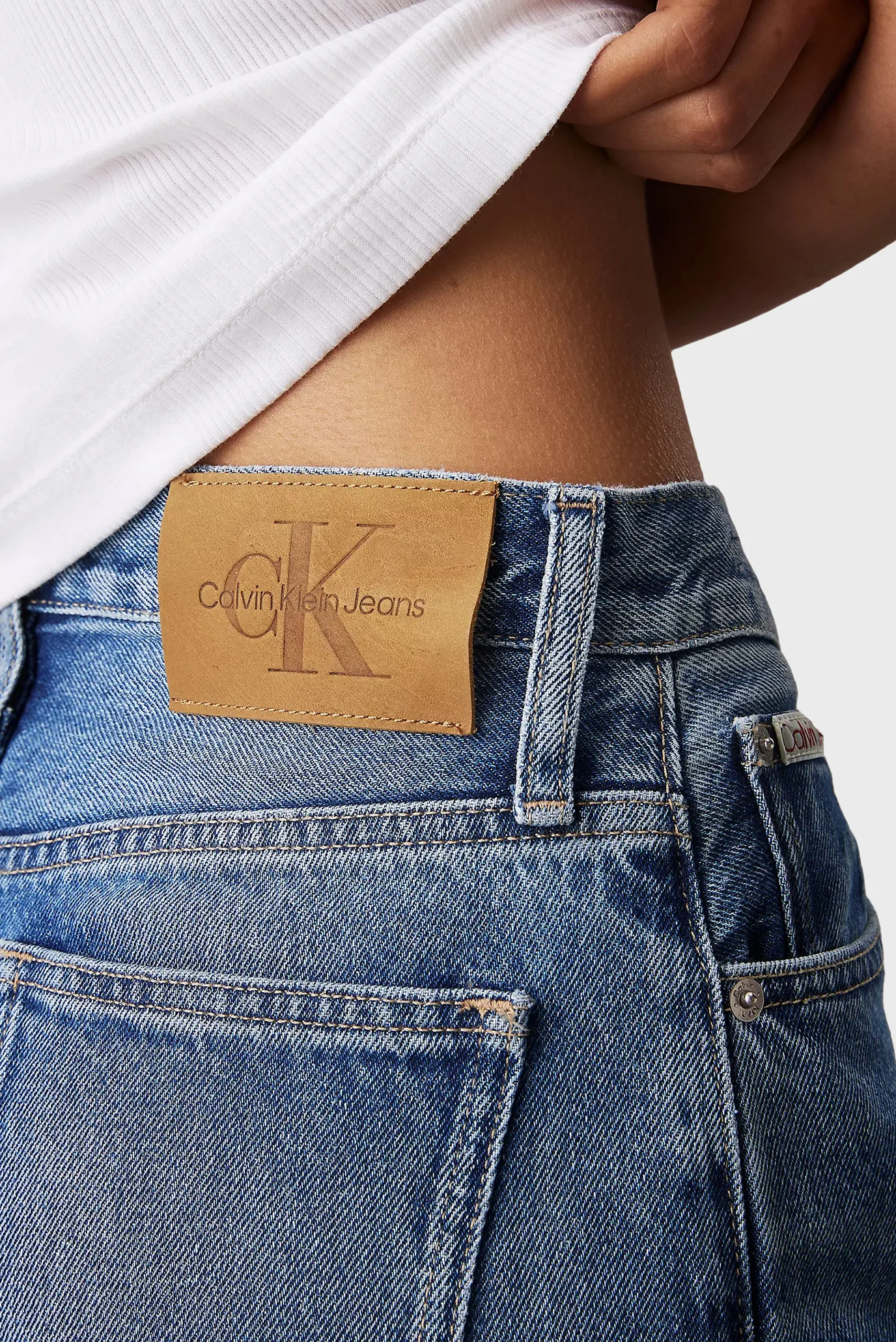 Джинсы HIGH RISE LOOSE 4