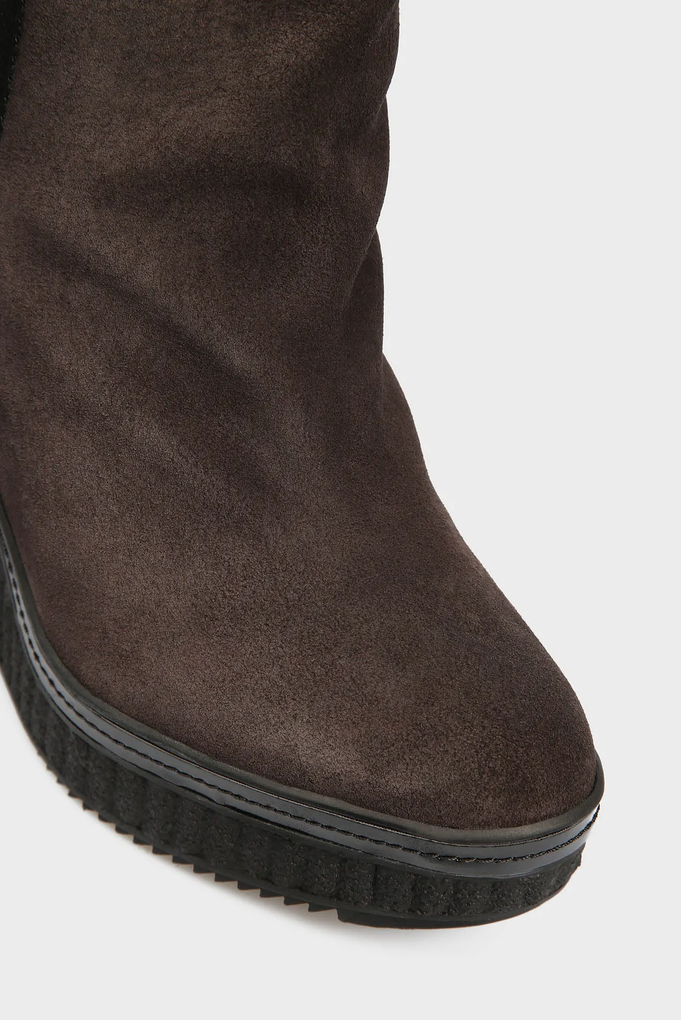 Женские коричневые замшевые сапоги SHUANA 4