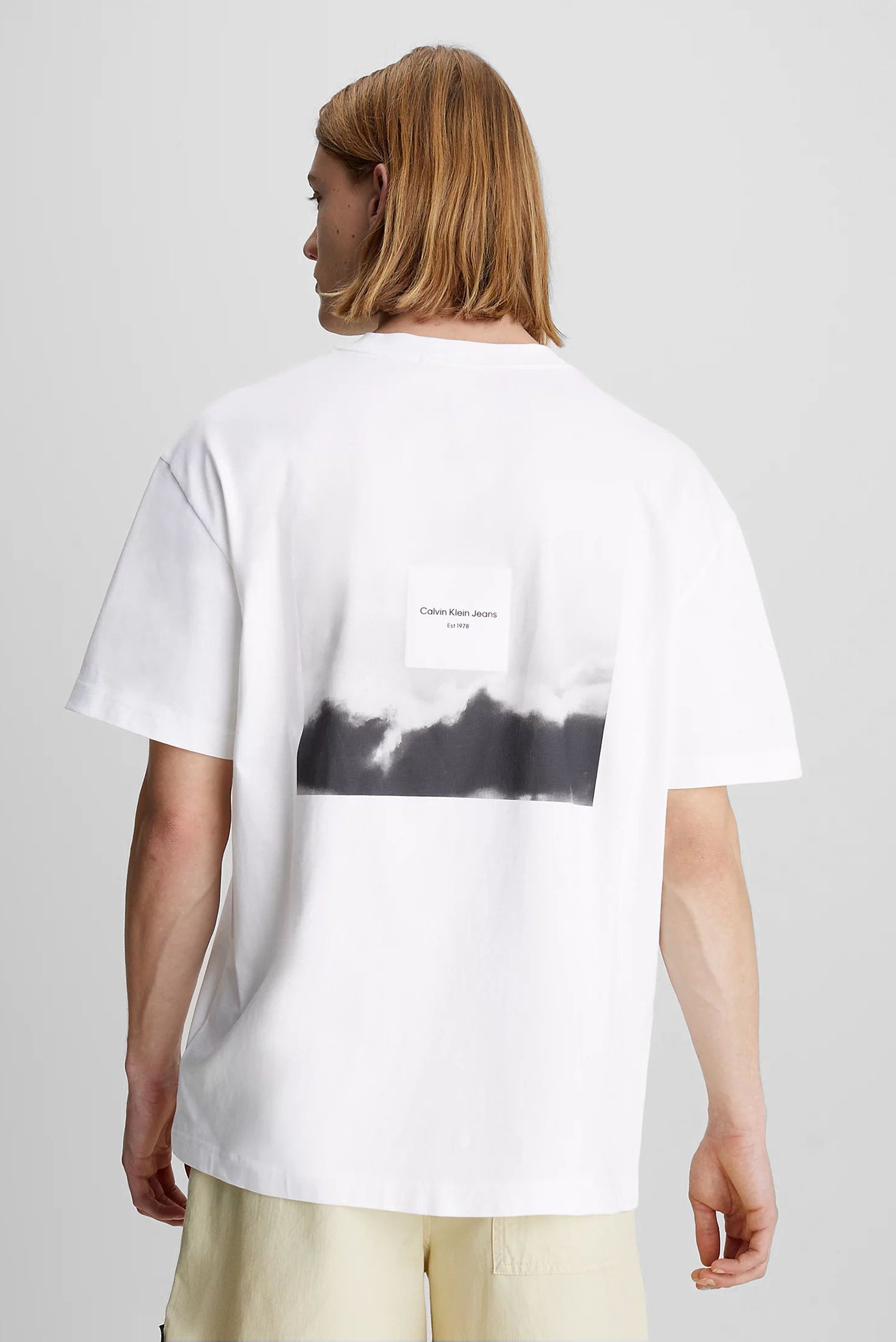 Футболка SERENITY BACK GRAPHIC TEECalvin Klein Jeans Футболка SERENITY BACK GRAPHIC TEE 3