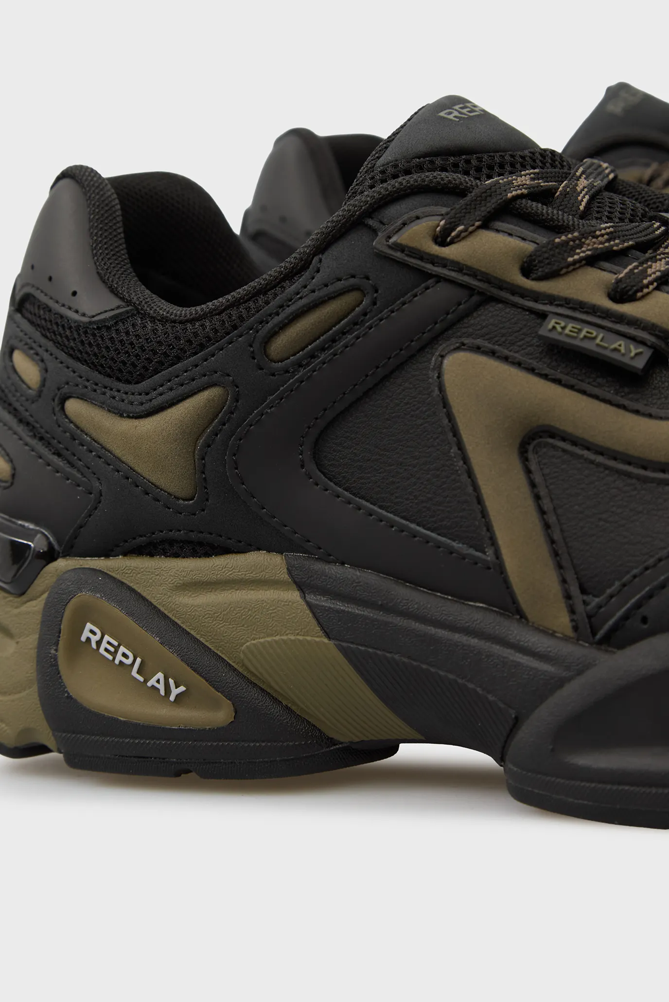 Кроссовки - 2