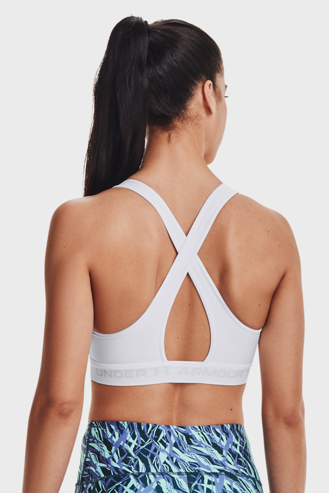Женский белый спортивный топ UA Crossback Mid Bra 6