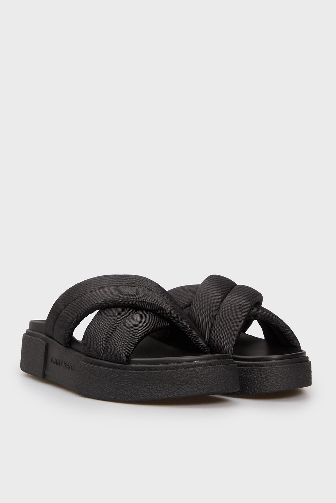 Женские черные слайдеры FLATFORMTommy Jeans Женские черные слайдеры FLATFORM 3