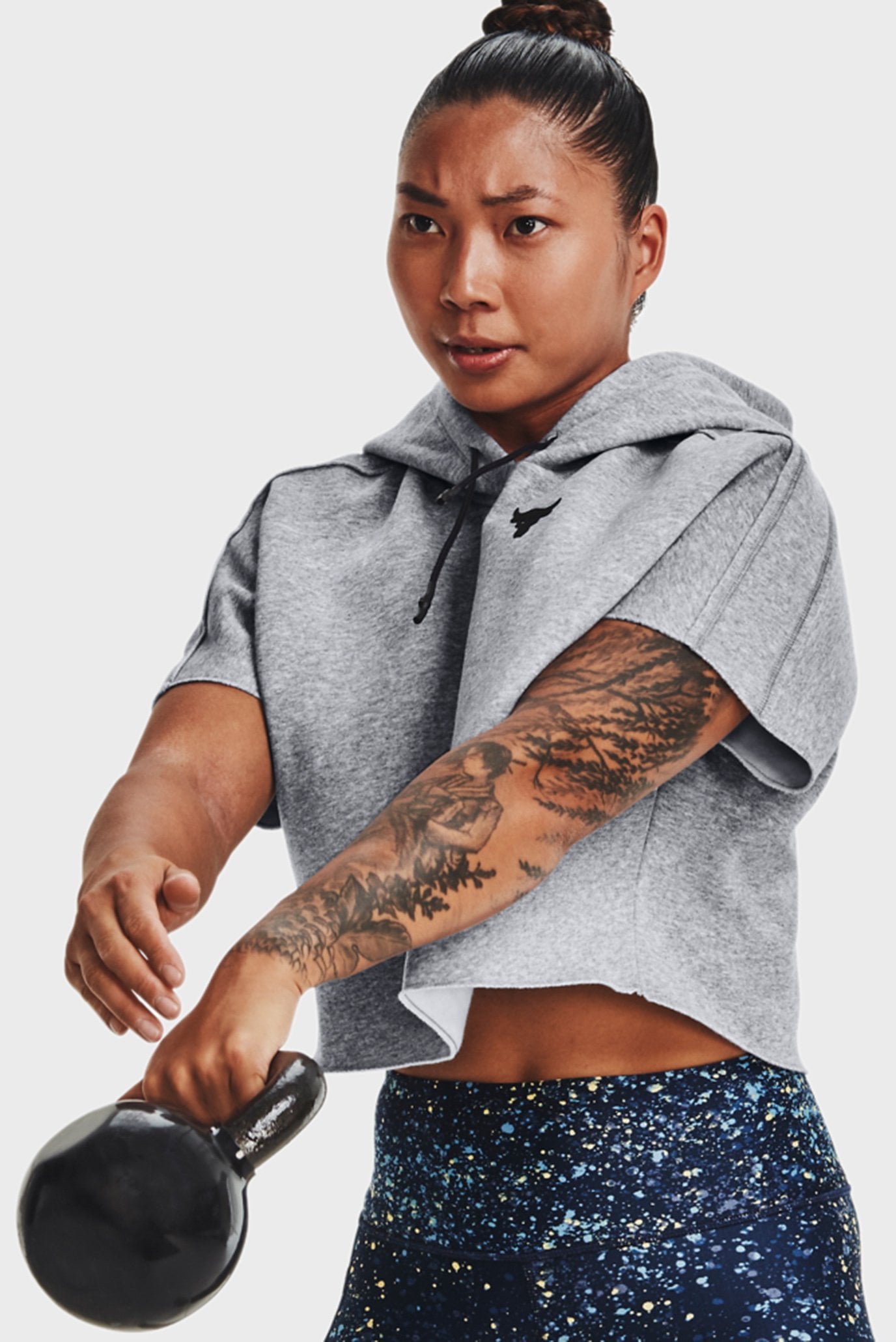 Женское серое худи UA Pjt Rock SS Fleece Hde 4