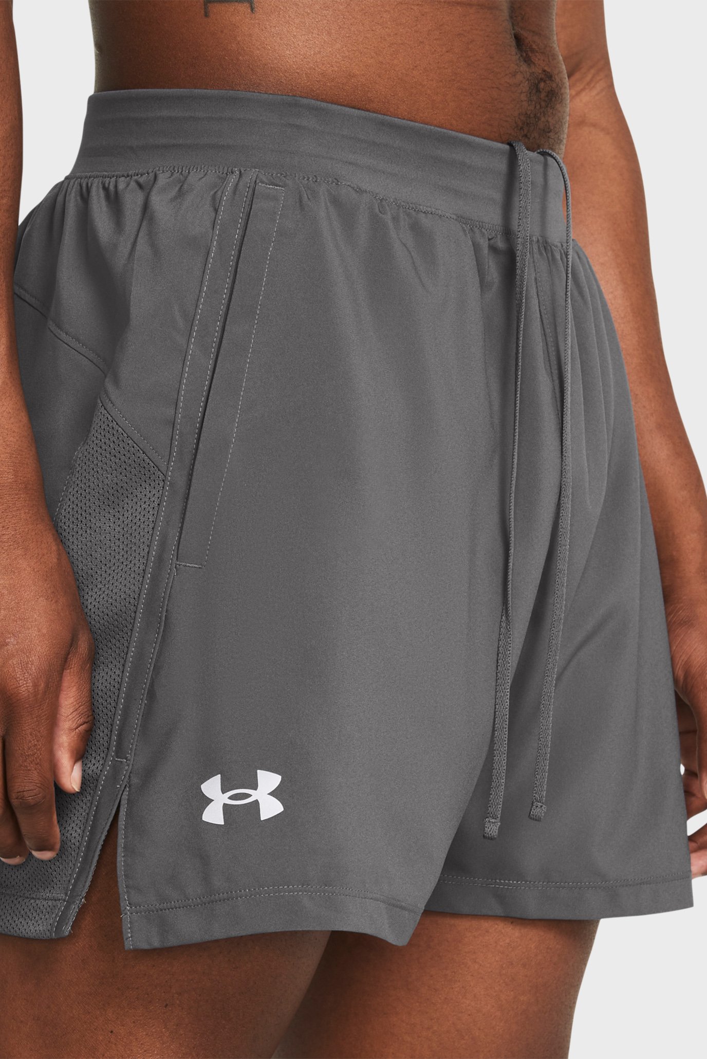 Мужские серые шорты UA LAUNCH 5'' SHORTS 4