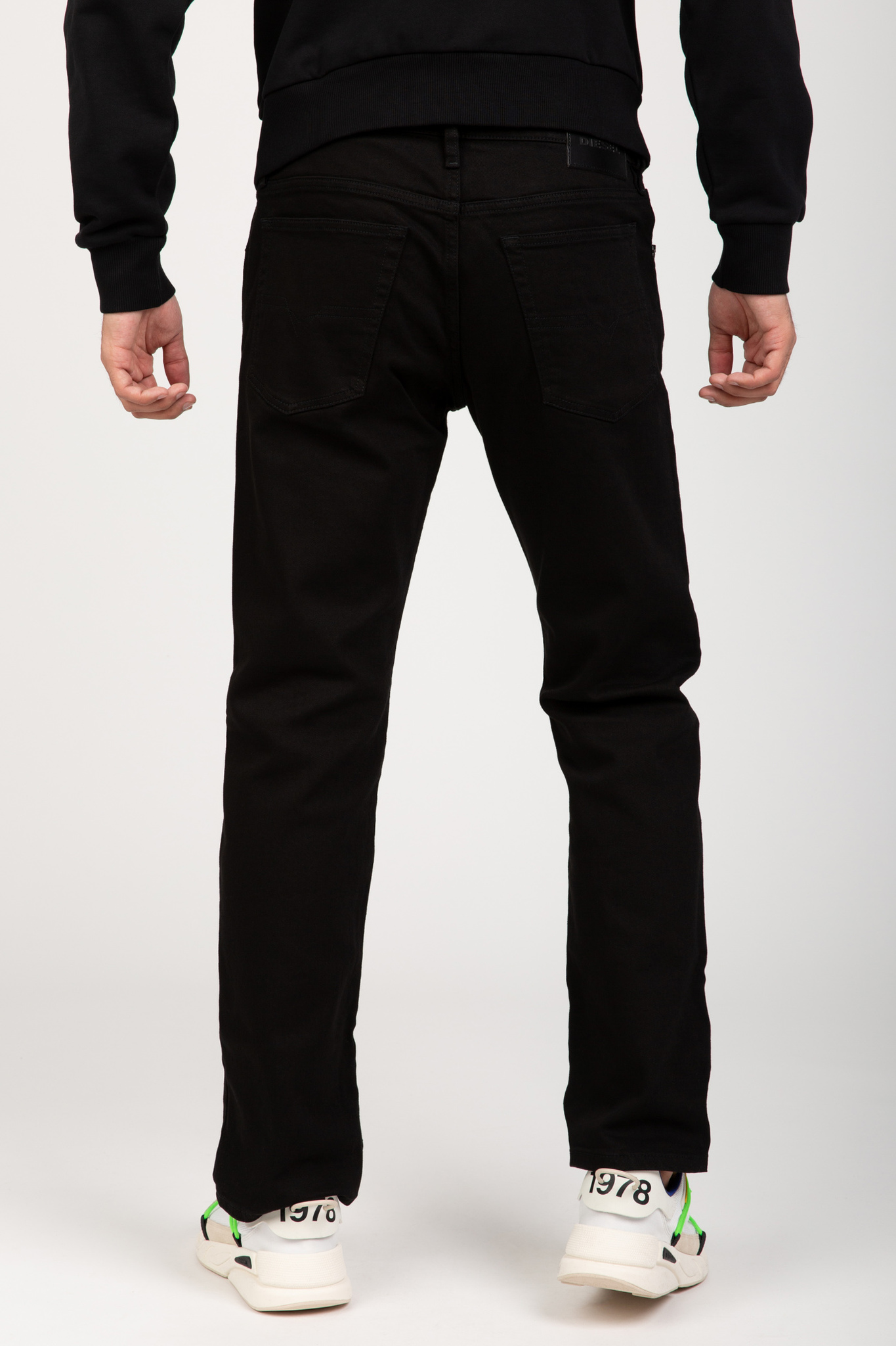 Мужские черные джинсы D-MIHTRY 3